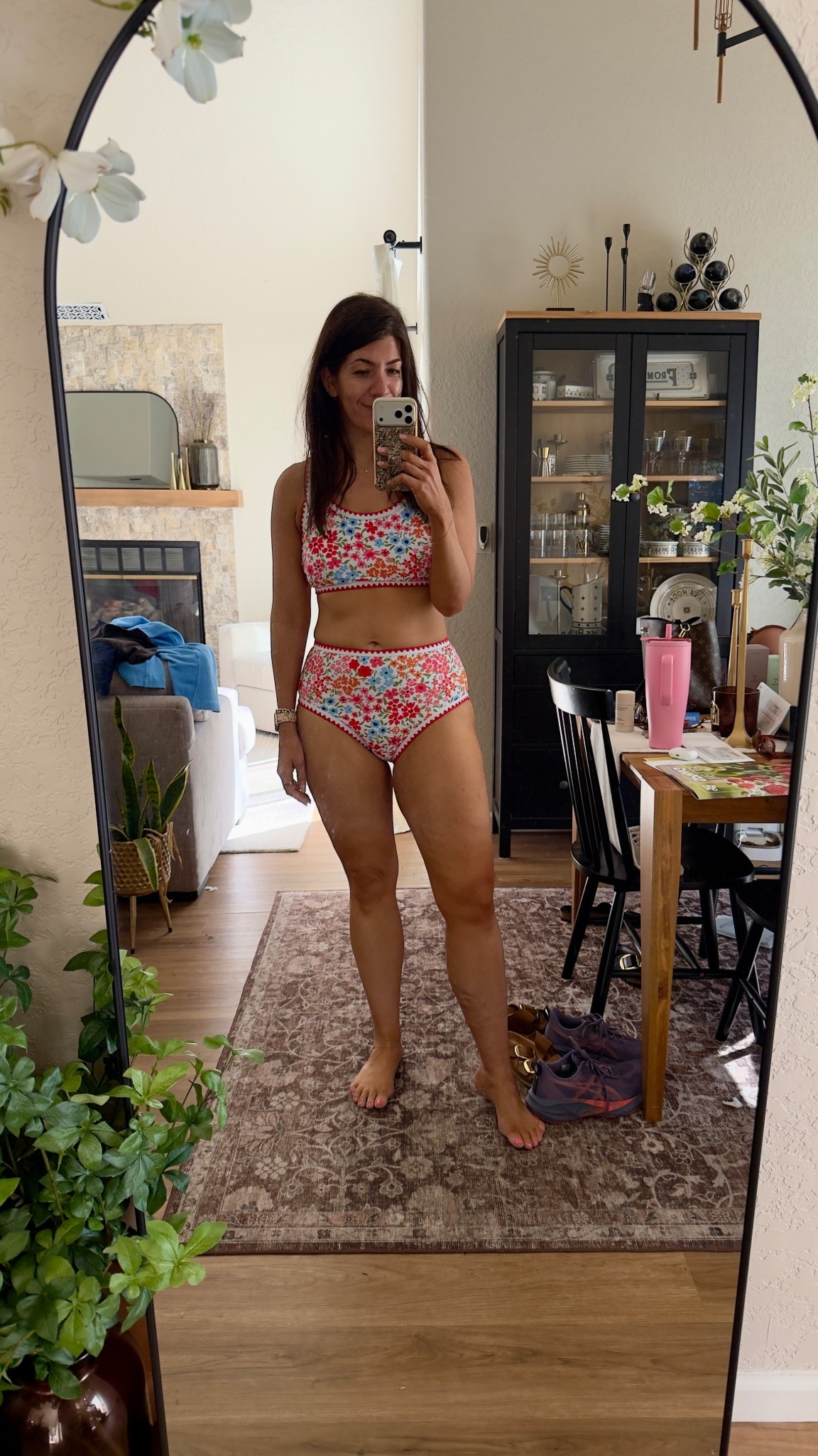 Tried a new self-tanner and it’s AMAZING
I’m in a large swimsuit 

#LTKMidsize #LTKSwim #LTKOver40