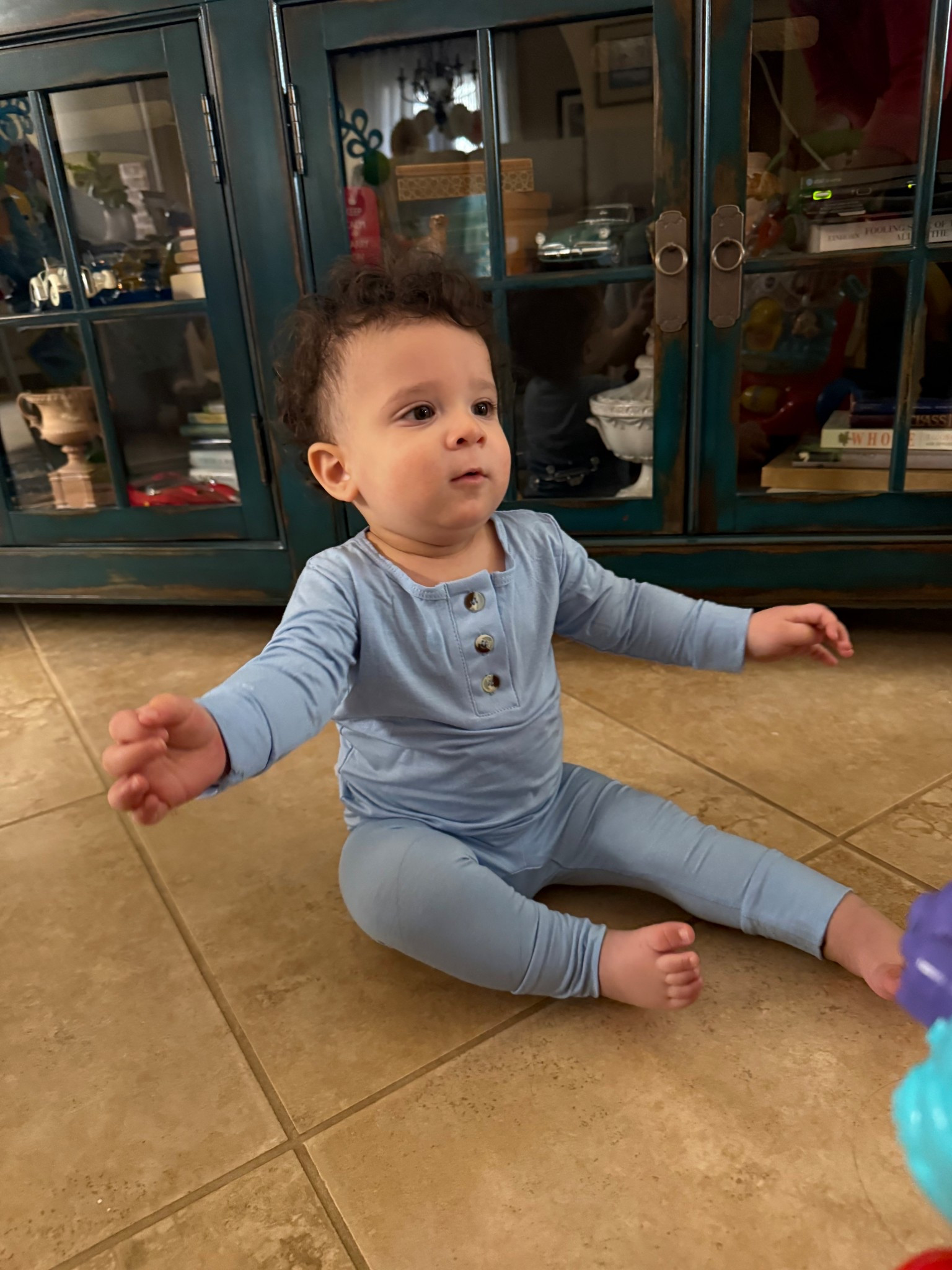 The comfiest baby outfit!! Stroller Society has the most softest sets! Plus, he’s 12m and this 6-12 size fit like a dream!


#LTKBaby #LTKmomlife #LTKKids