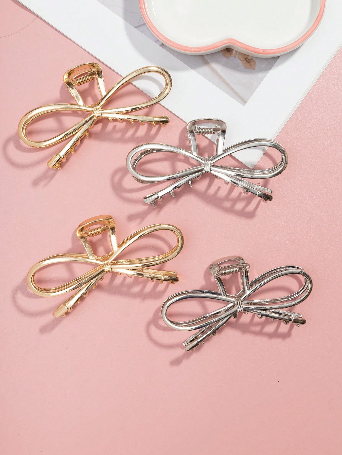 1pc Bow Metal Clip Simple Personality Hair Clip Disc Hair Superior Sense Hair Claw All Matching H... | SHEIN