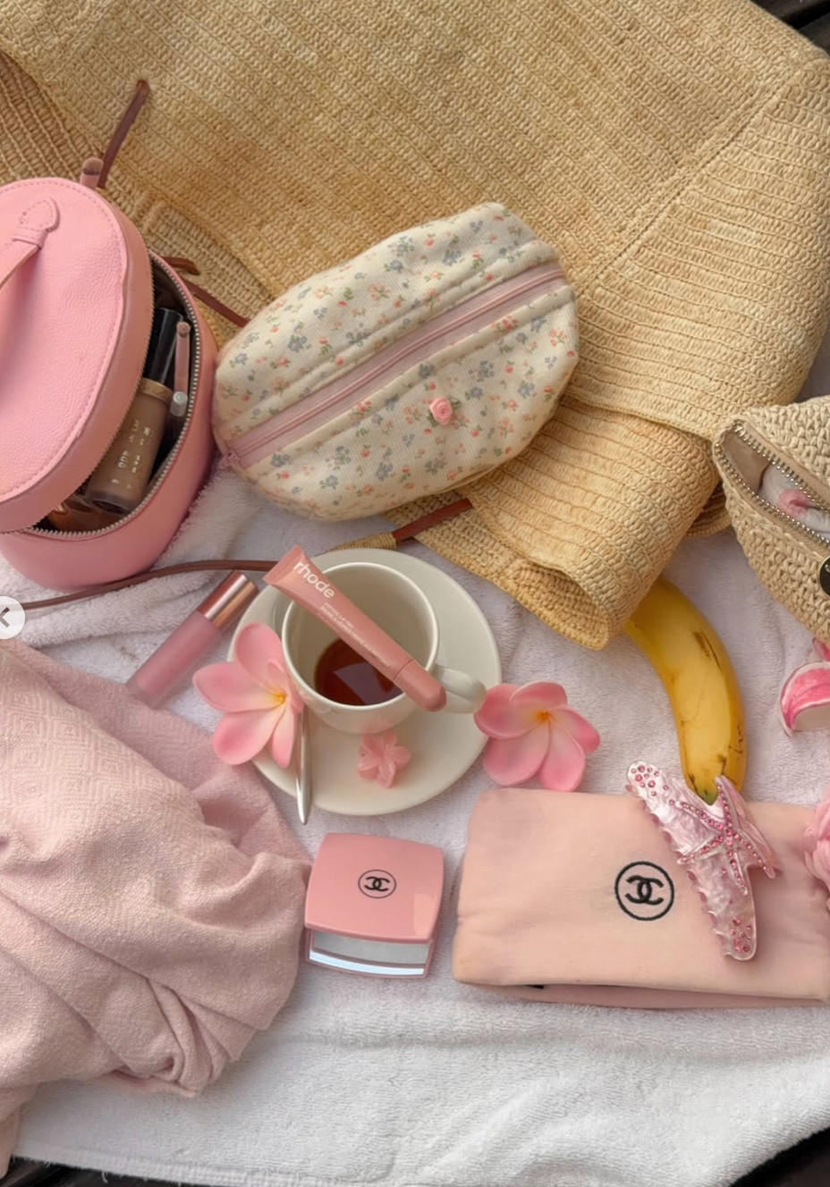 pink girl essentials 🌸🪽 

 #LTKgrwm #LTKselfcare #LTKBeauty