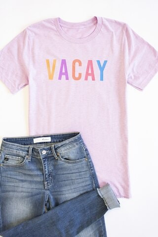 Vacay Graphic Tee Heather Prism Lilac | The Pink Lily Boutique