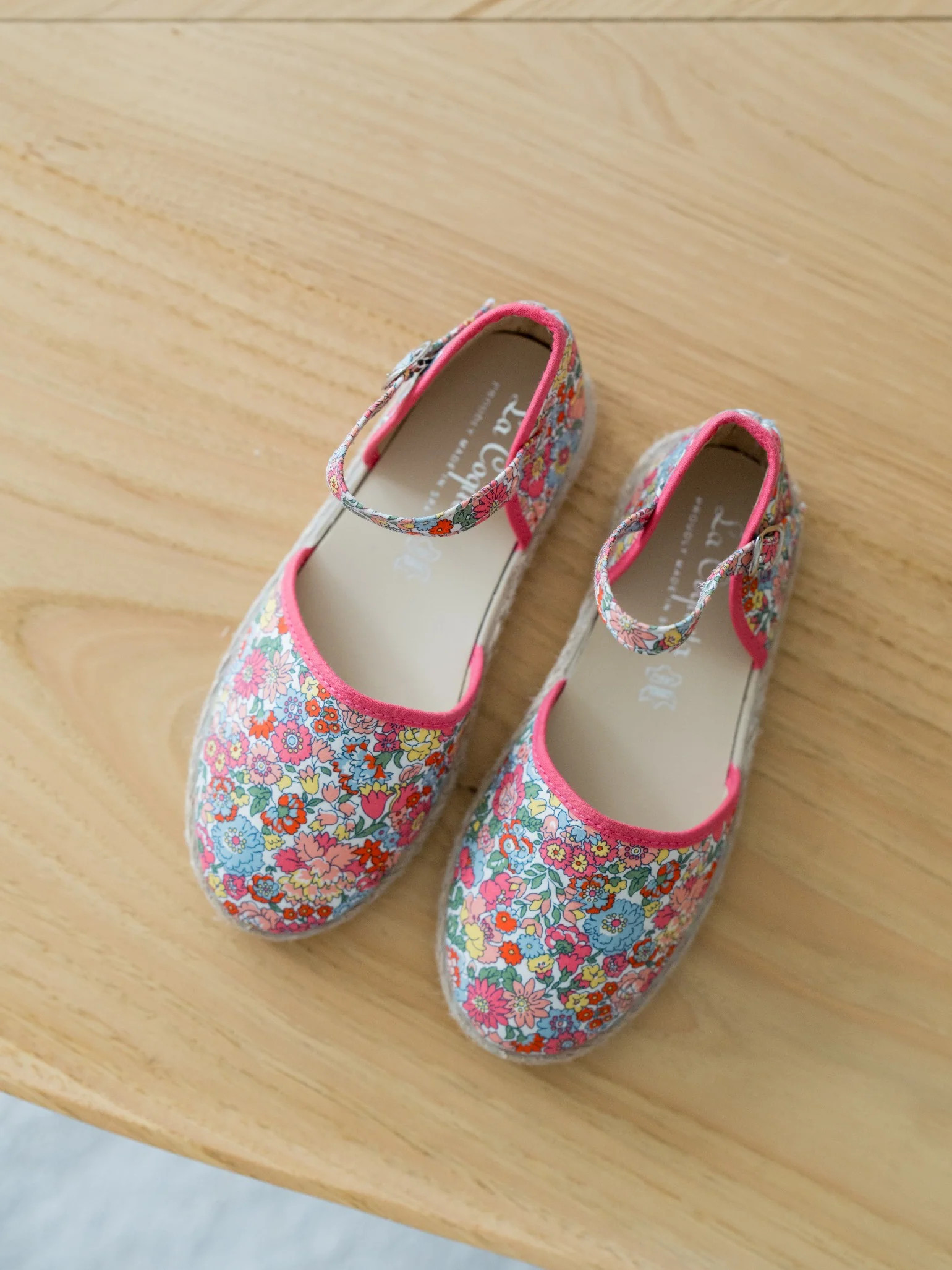 Coral Floral Olivia Canvas Girl Espadrilles | La Coqueta UK | La Coqueta