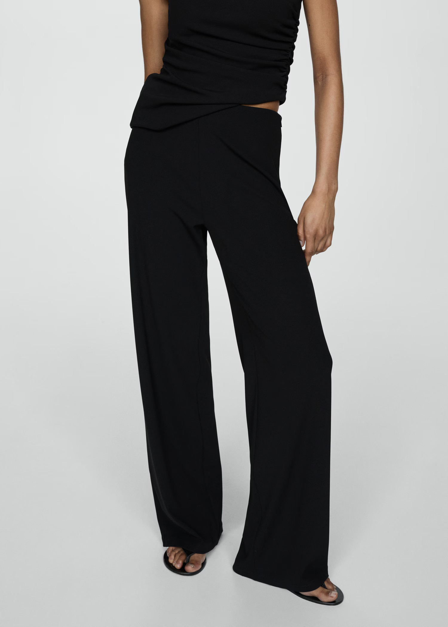 Flowy straight-fit trousers - Woman | MANGO Canada | Mango Canada