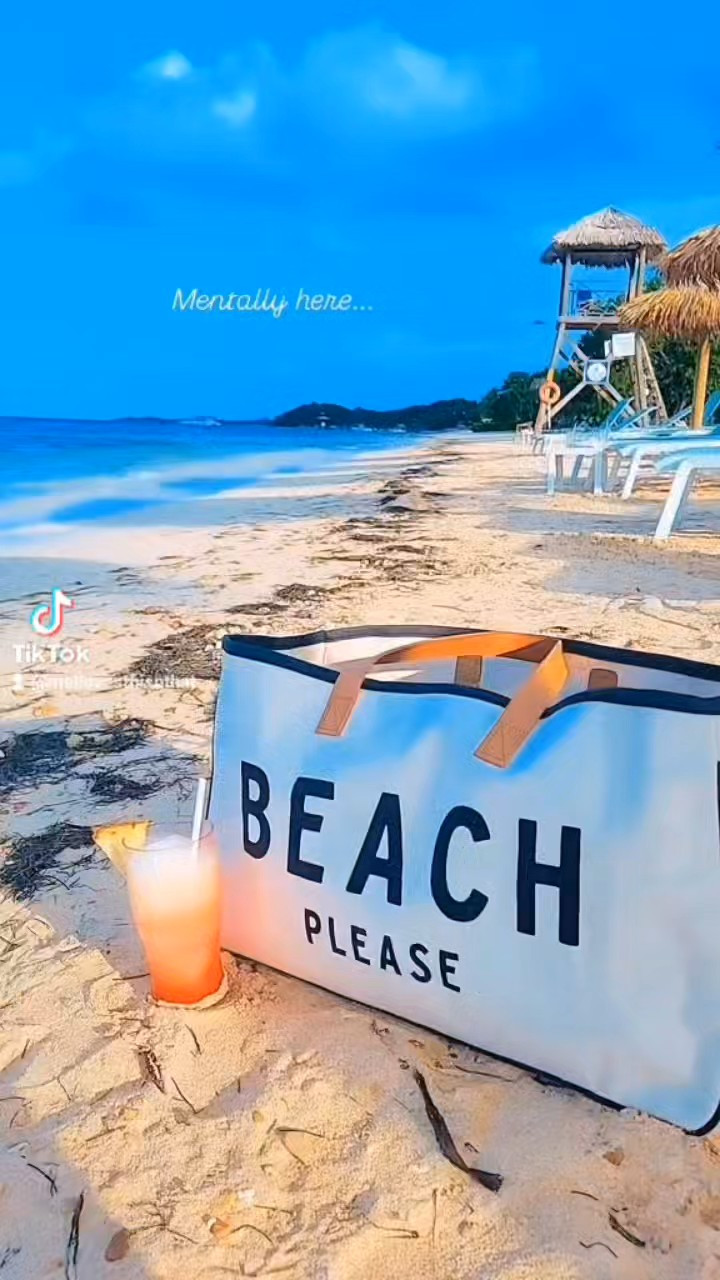 Mentally here...

#LTKTravel