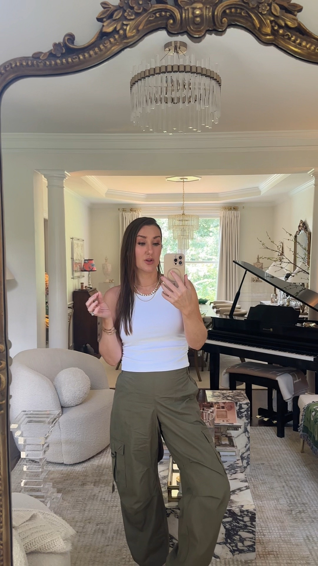 The best cargo pants!! Elastic on the back, with cinching bands on the side and a smoothing front panel 
Small in pants
Medium tank
⭐️ use code “Tiffanyd” on mirandafrye jewelry 20% off

#LTKootd