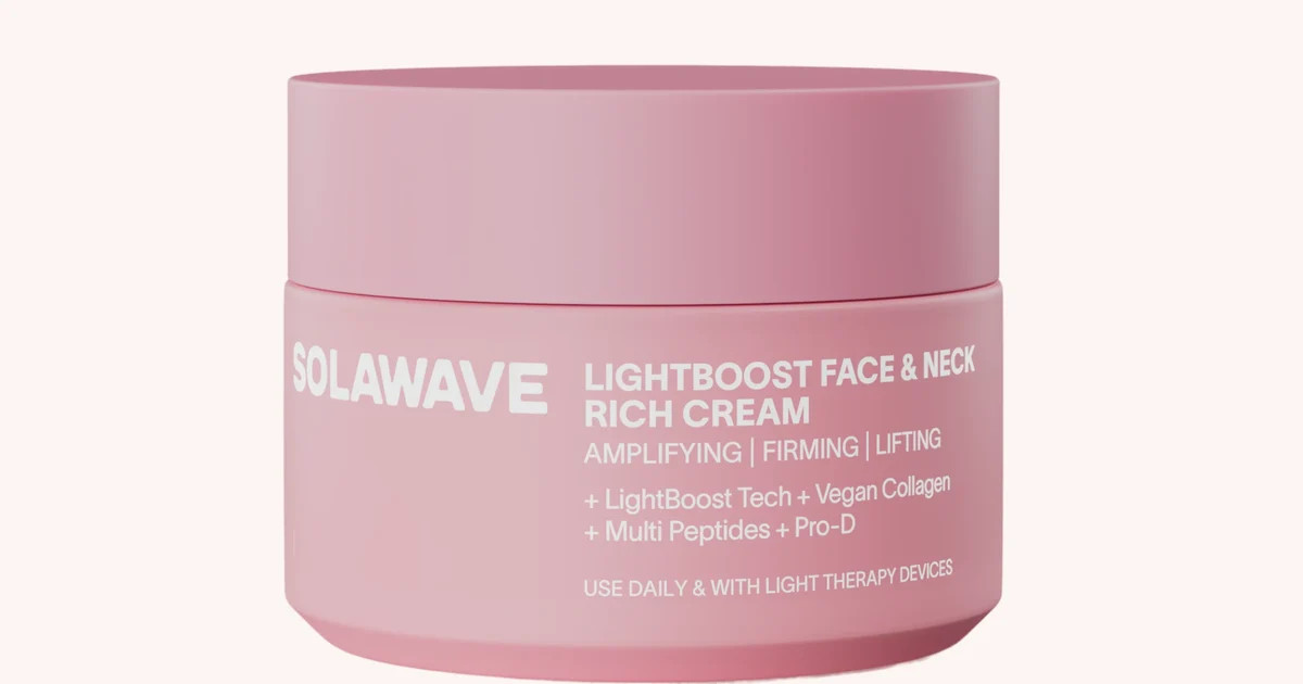 Light Therapy Boosting Face & Neck Cream | Solawave