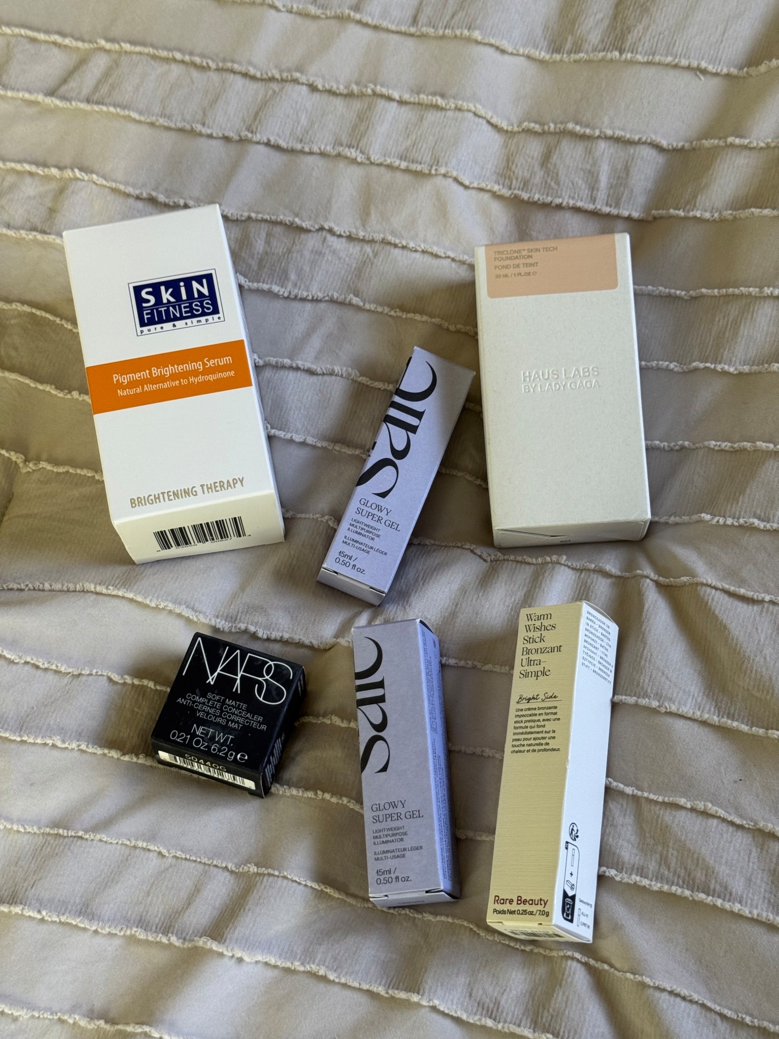 new makeup products i got to cover my acne while i work on getting rid of it!! 