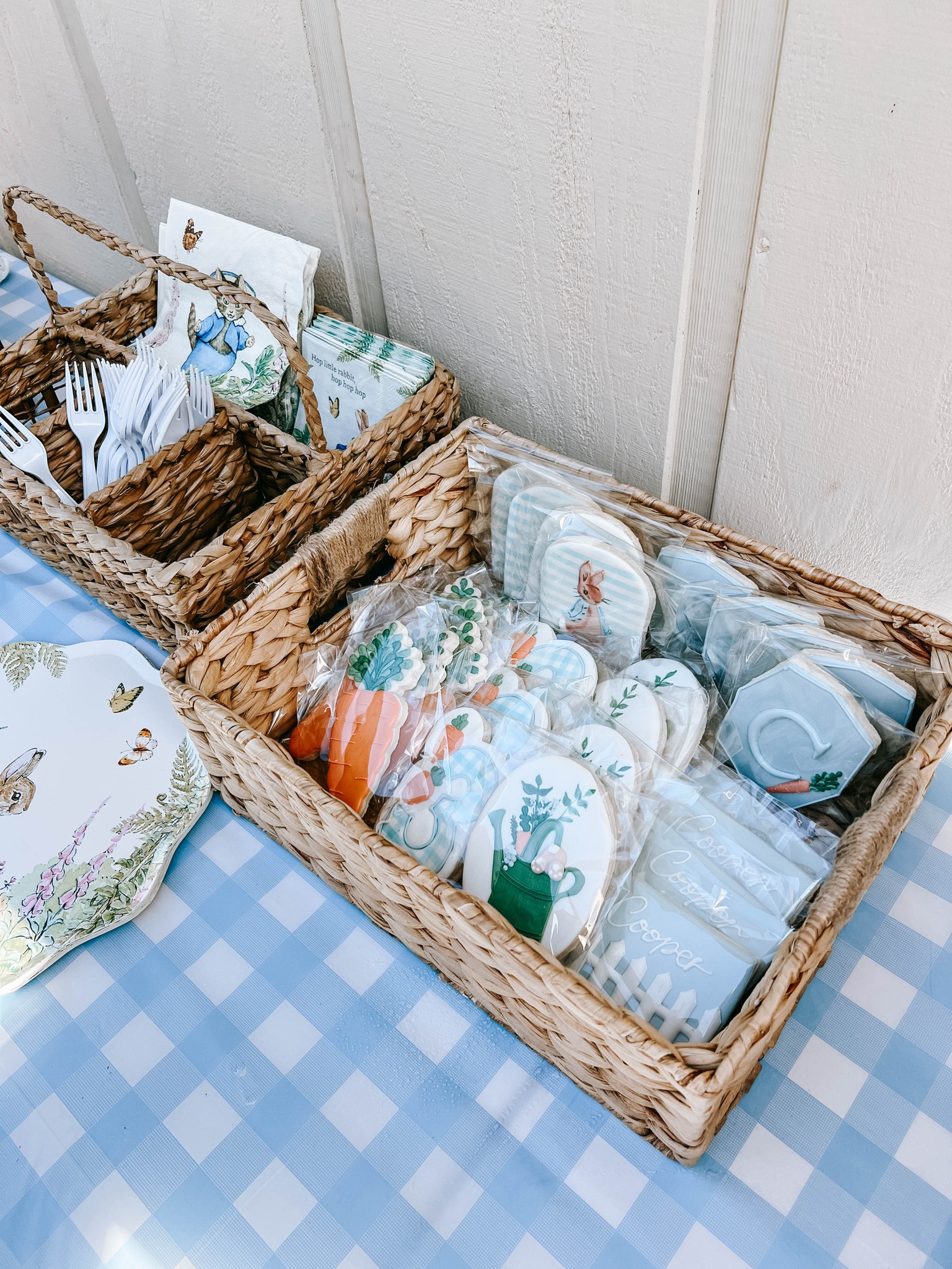 Party organization 

#LTKParties #LTKHome #LTKSeasonal