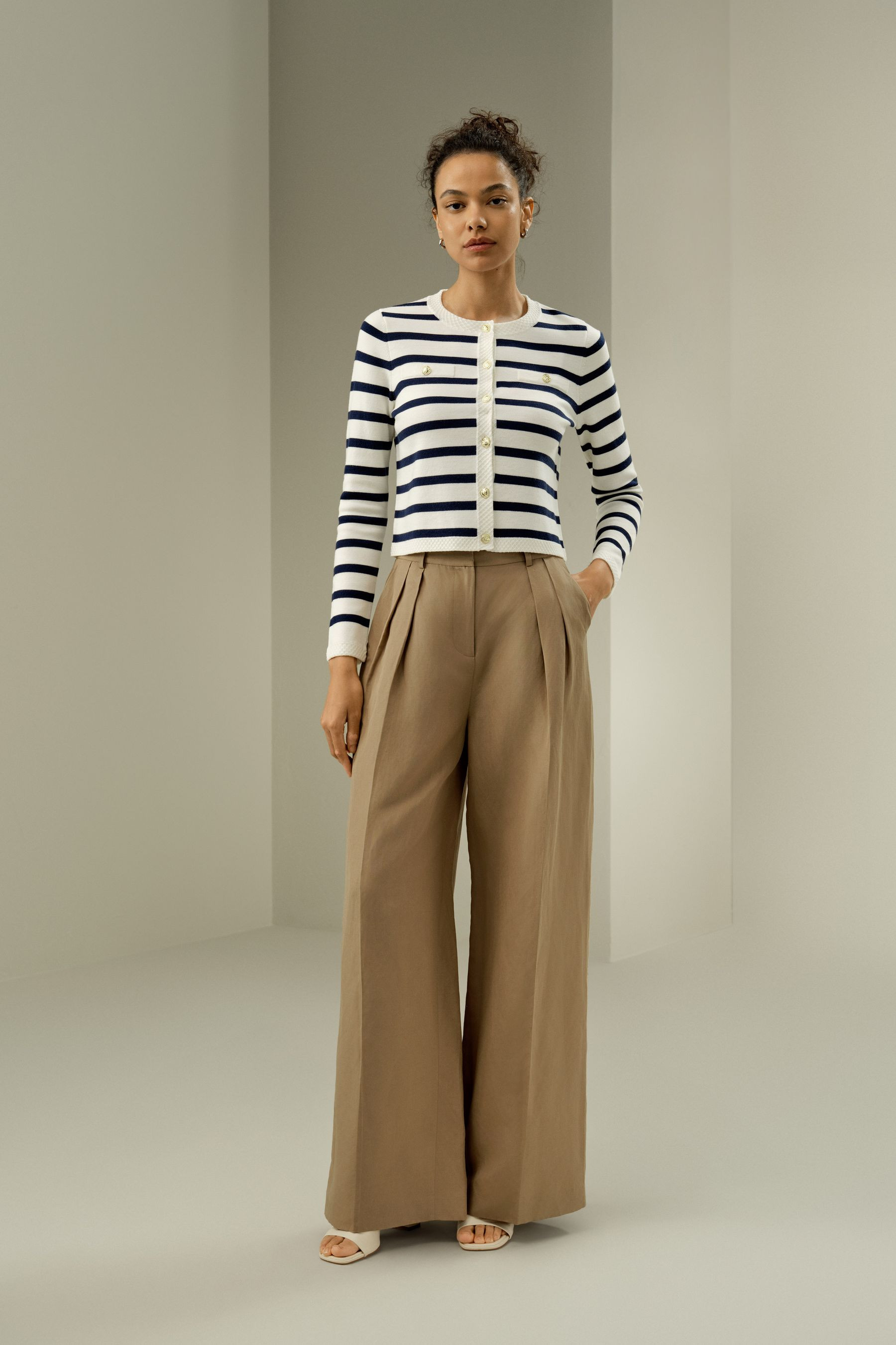 Front-Pleated Silk-Linen Blend Trousers | LILYSILK