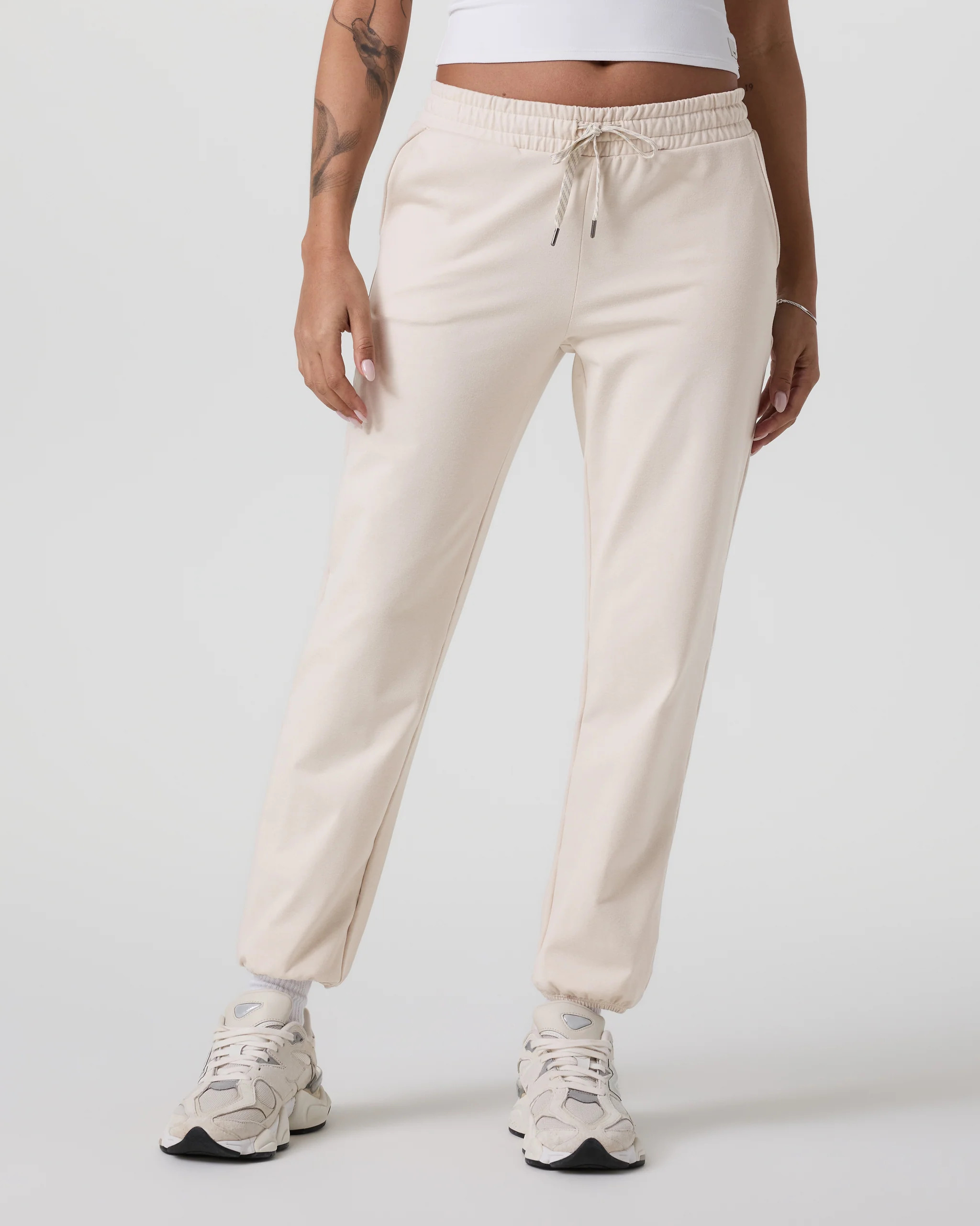 Granite Performance Jogger | Milkweed Heather | Vuori | Vuori Clothing (US & Canada)