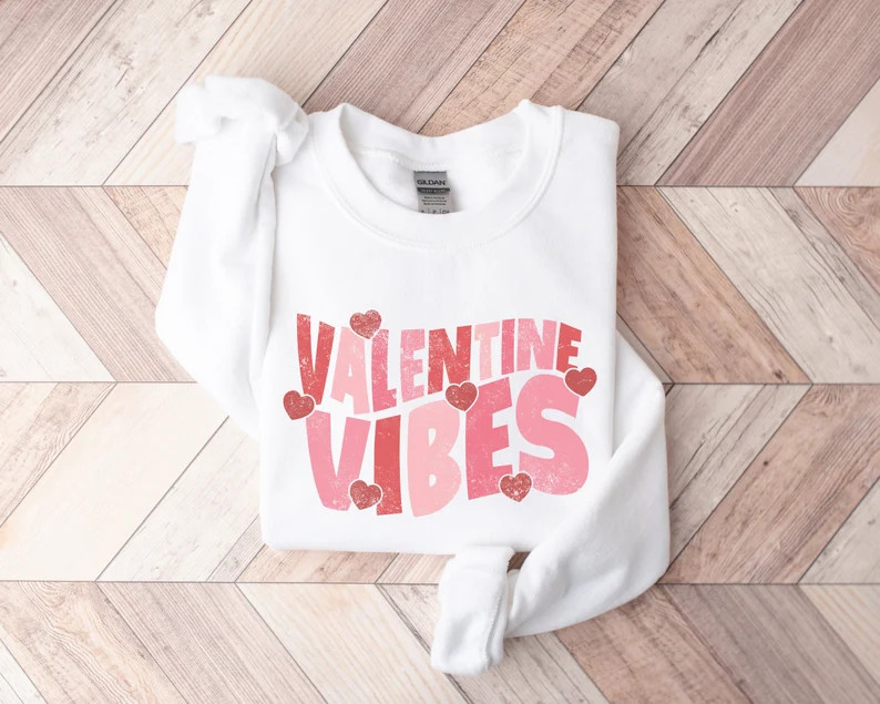 Valentine Vibes Retro Valentine's Day Sweatshirt Cute - Etsy | Etsy (US)