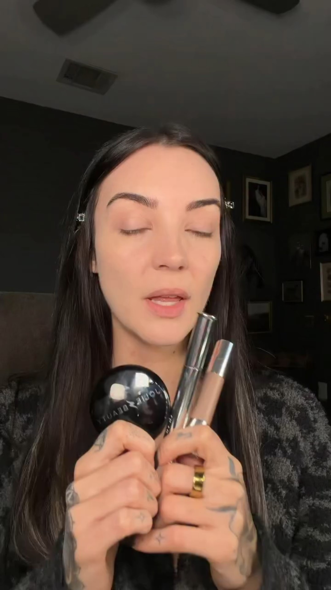 fav contour products for the pale girls 🖤 alt make up, grey contourr

#LTKBeauty