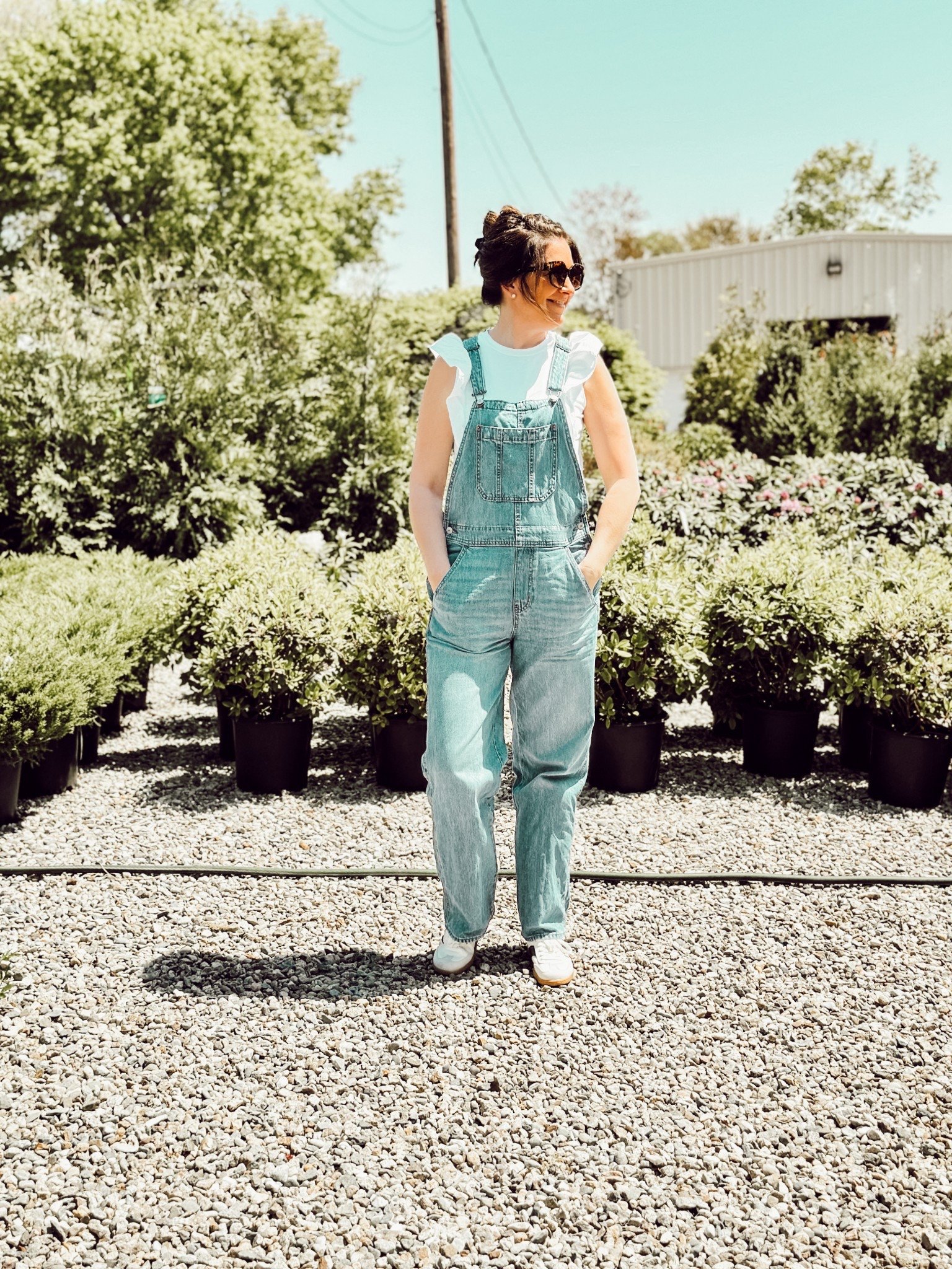 Another day, another overalls outfit. 

#LTKFindsUnder100