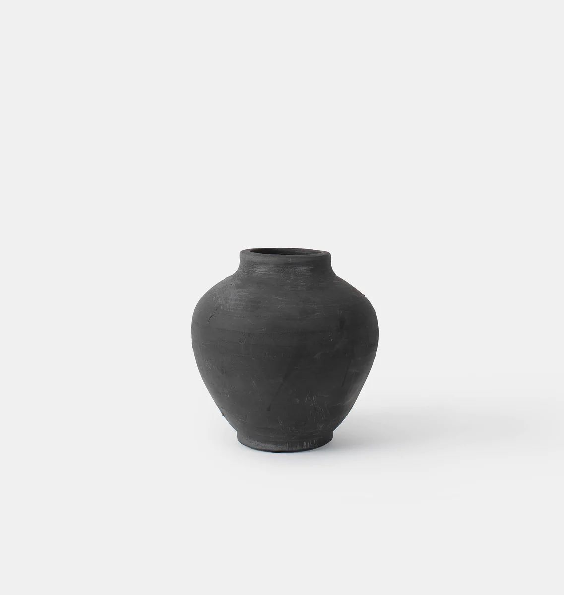 Kyros Clay Vase | Shoppe Amber Interiors | Amber Interiors