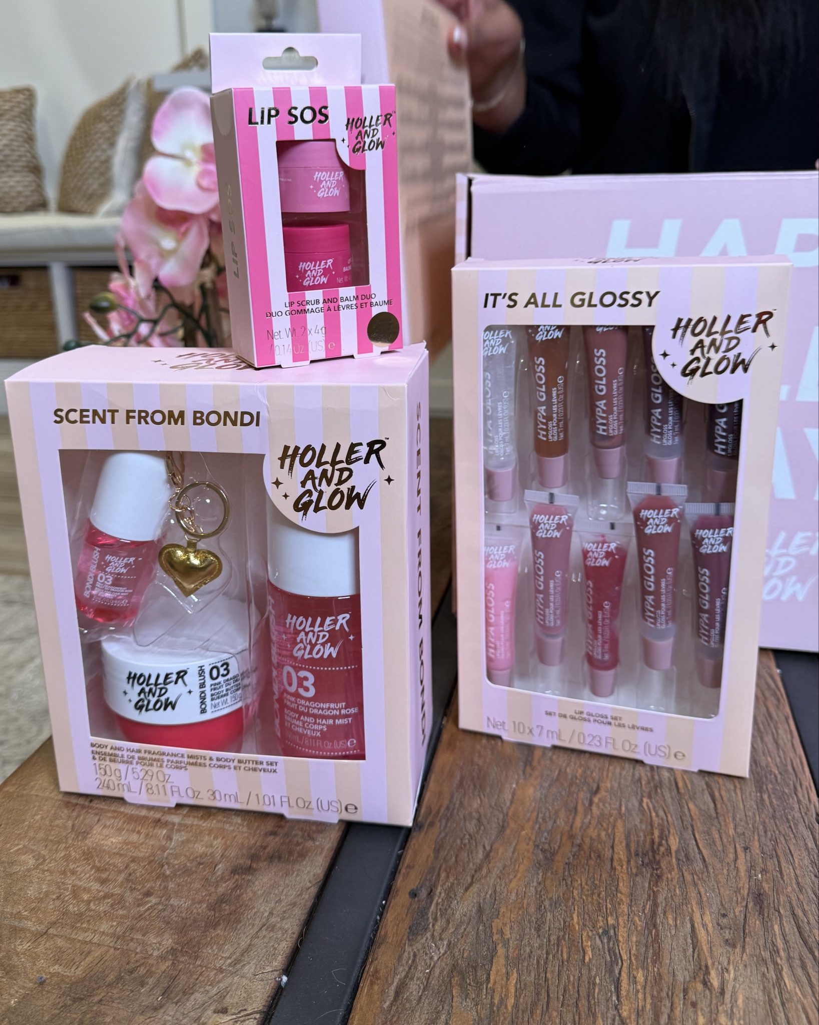 Did you know you can still grab gifts starting as low as $3 on Walmart?!😱

Walmart has so many cute gift sets right now on self-care, accessories, little treats, and so much more! Best part? They’re pretty affordable, giftable, and actually thoughtful 🙌 Such an easy win for stocking stuffers and last-minute gifts 💕

#WalmartPartner @walmart #walmart #lastminutegifts #stockingstuffers #giftsets #holidaygifting

#LTKHoliday #LTKBeauty #LTKGiftGuide