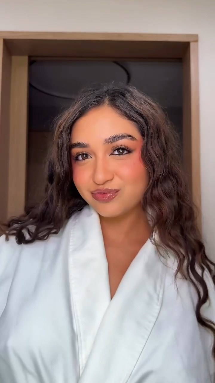unfortunately I do love saying “omw” while I’m actually dancing in the mirror 👀 makeup tutorial and all products linked 💗

#LTKFindsUnder50 #LTKBeauty #LTKFindsUnder100