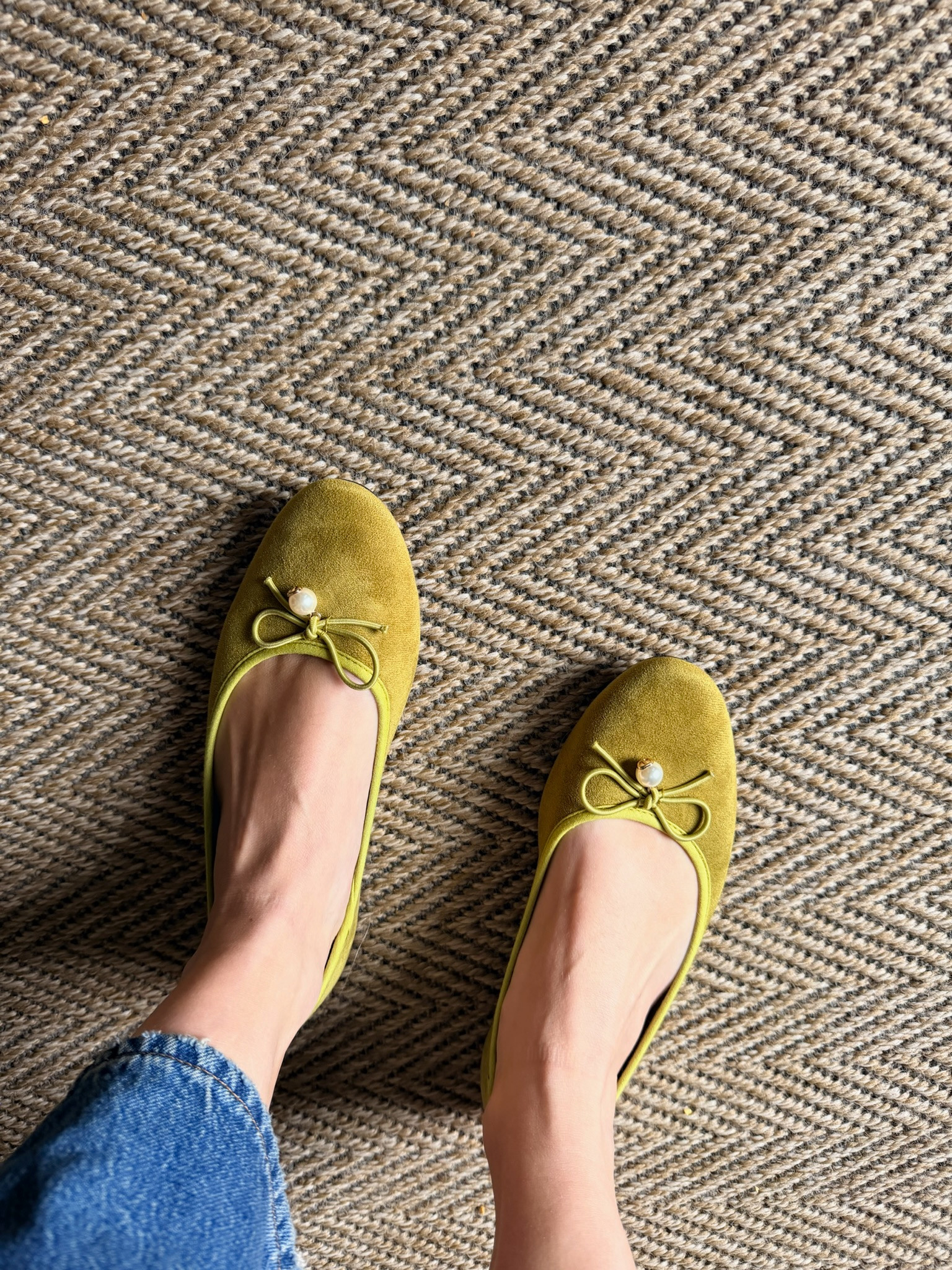 This color!! My flats are from Amazon and elevate any outfit!
** Size up 1/2 a size on the flats. 
#FallShoes #TheSouthernSource #AmazonFinds #AmazonFashion

#LTKdayinmylife #LTKgrwm #LTKootd