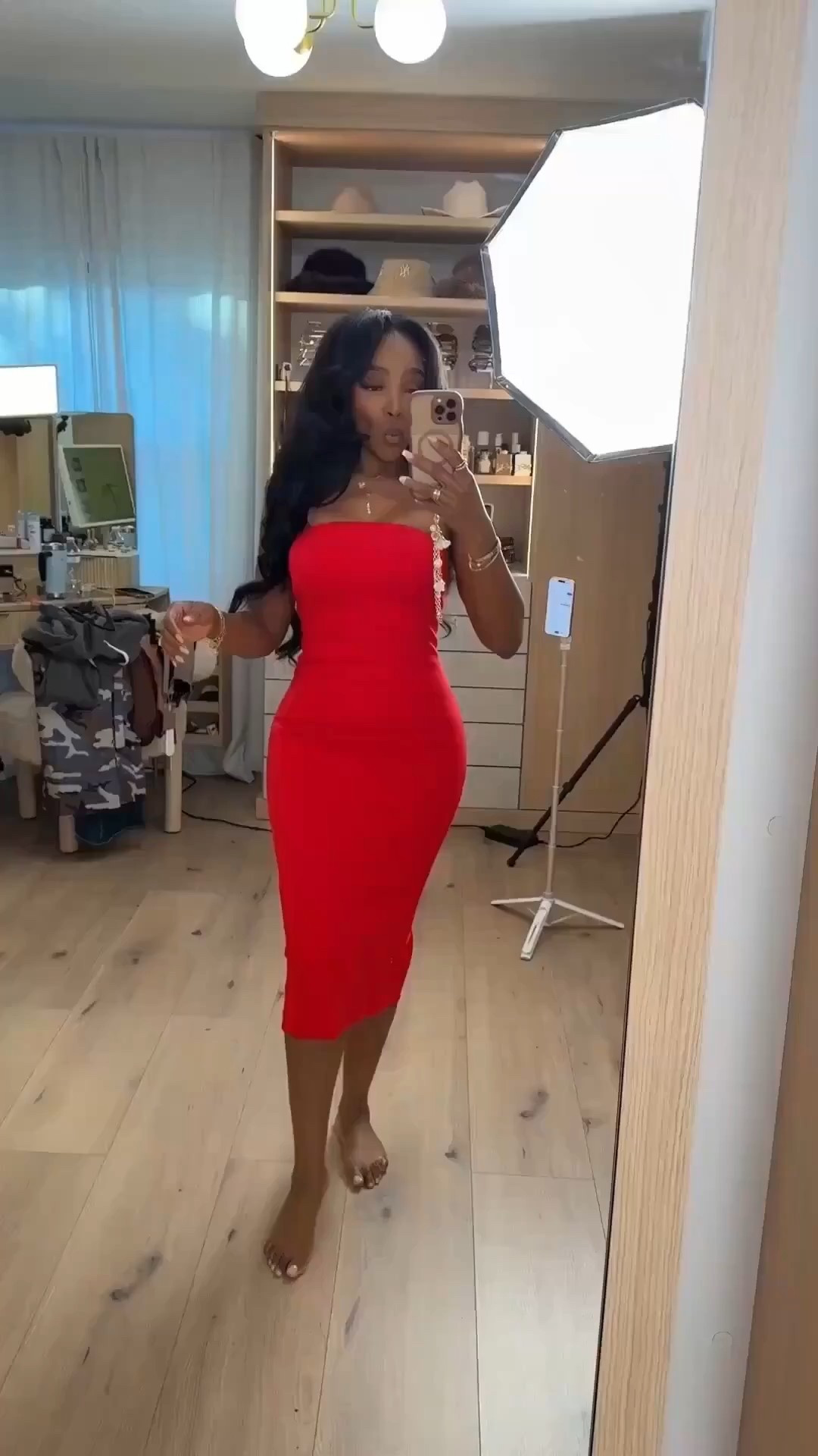 ✨ Bold & Sculpted, Red Edition

This strapless red midi is a true statement piece. Smooth, sculpting, and designed to hug in all the right places, it creates a sleek, confidence-boosting silhouette that feels both timeless and elevated. The bold red makes it feel special, while the classic cut means you’ll rewear it again and again — a true cost-per-wear win.

Perfect for:
• Date nights
• Holiday parties
• Cocktail events
• Special occasions

📏 Sizing:
Dress: Small

Measurements:
5’4” · 138 lbs · 34D · 27” waist · 40” hips

Tap to get details.

Sculpting red midi dress inspiration, strapless bodycon styling, elegant date night outfit ideas, classic red evening dress, timeless statement pieces for women.

Follow me on Instagram and YouTube @kirasfashionfinds



#LTKgrwm #LTKValentine