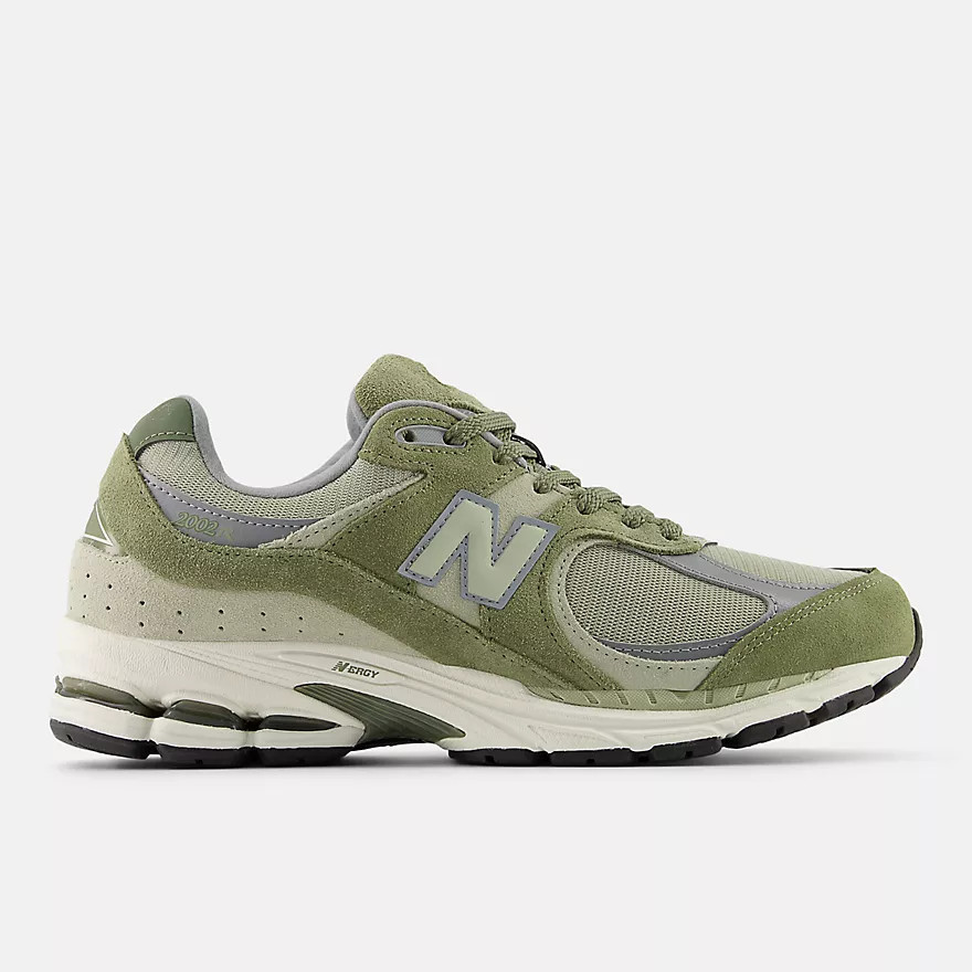 2002R | New Balance Athletics, Inc.