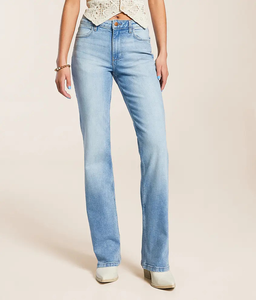 Specialty Boot Stretch Jean | Buckle