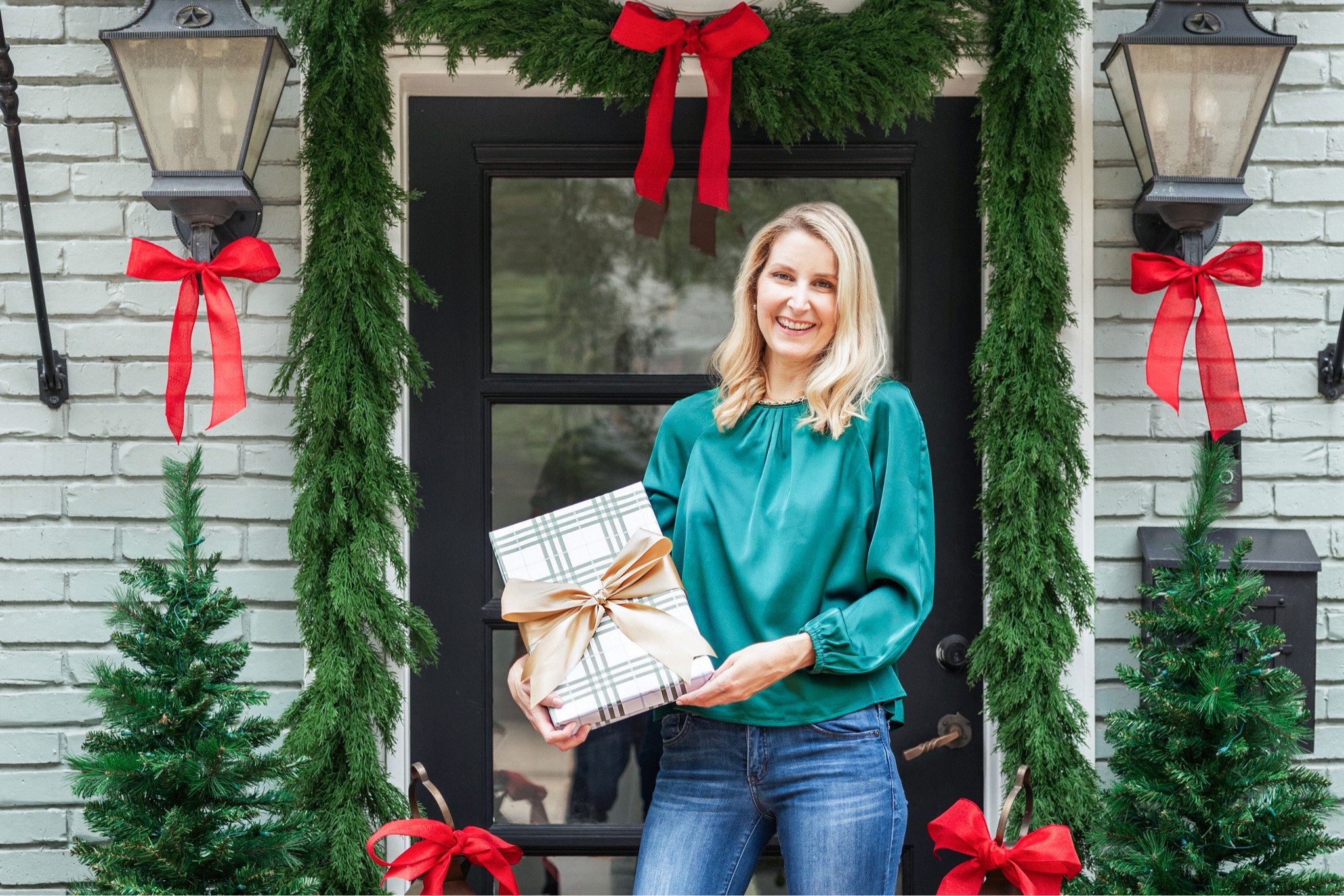 Pretty dresses, tops, skirts, and more for the holidays!

#LTKstyletip #LTKfindsunder100 #LTKHoliday