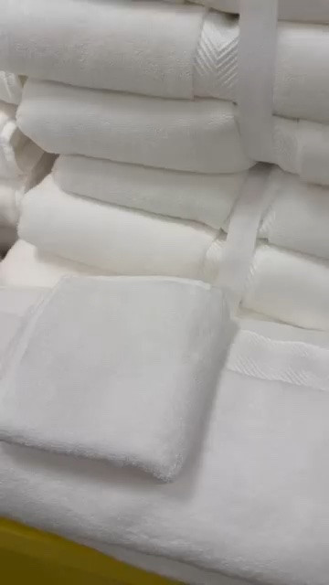 I absolutely love Nordstrom’s towels, and they’re 25% off as part of their Anniversary Sale (a pack of 4 is less than $100!). They’re super-soft while still being absorbent, and thick and luxurious without being too heavy.

#LTKSaleAlert #LTKHome
