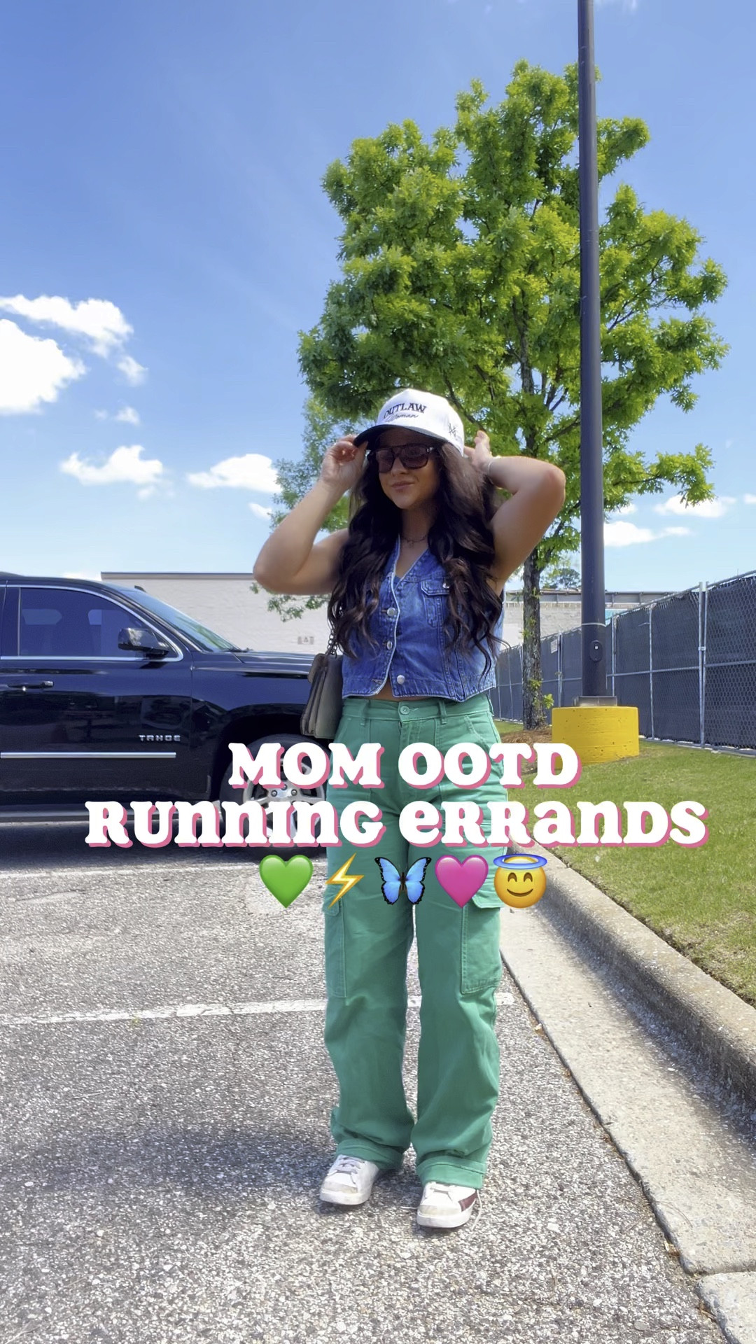 Cool mom #ootd for summer!! #mom #summeroutfitwomens

#LTKFamily #LTKSeasonal
