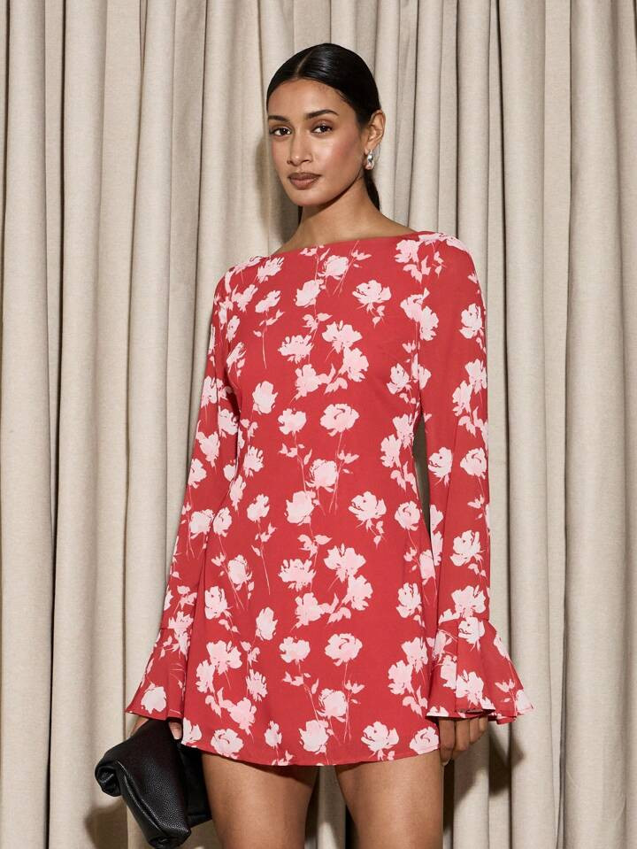 AiiRZ Slash Neck With Scoop Back Floral Flippy Mini Dress Valentines | SHEIN