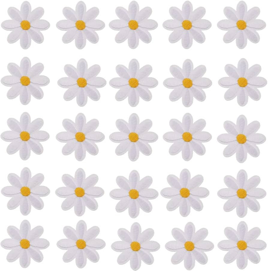 IUAQDP 60 Pieces Daisy Embroidery Patch, White Yellow Daisy Flower Iron On Applique Cloth, Sew on... | Amazon (US)
