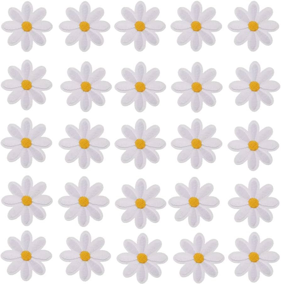 IUAQDP 60 Pieces Daisy Embroidery Patch, White Yellow Daisy Flower Iron On Applique Cloth, Sew on... | Amazon (US)