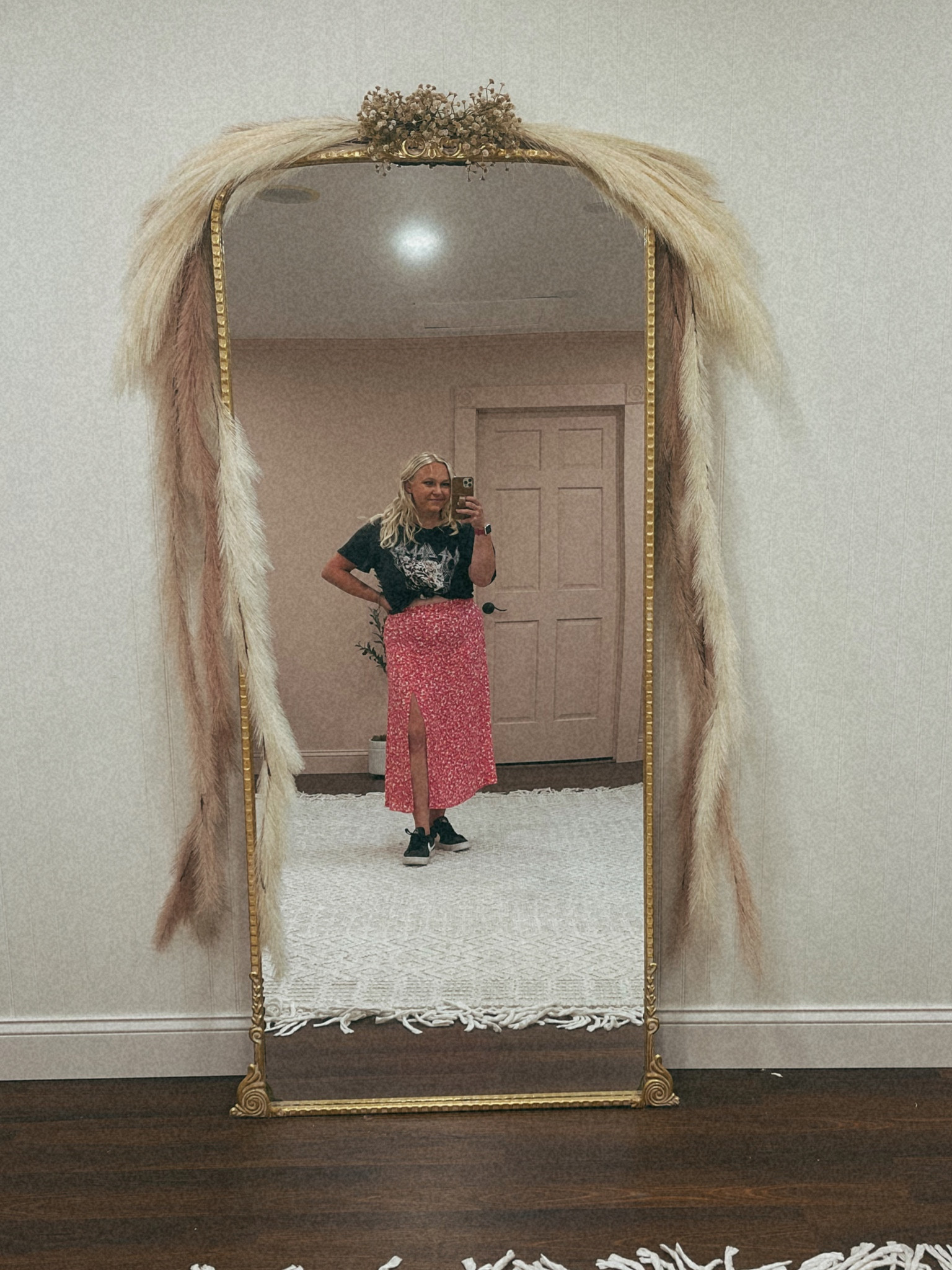 Postpartum fashion 🪩 hairstylist ootd 🪩 modest fashion 🪩 girly grunge ootd🪩 affordable postpartum ootd 🪩midsized fashion

#LTKunder50 #LTKcurves #LTKxAnthro