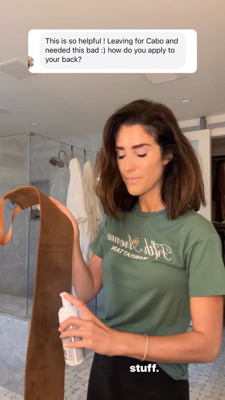 This is what I use to tan my back. Linking below the products I use to tan my body as well as the tanning drop I love and use for my face! #stylinbyaylin #aylin #tan

#LTKBeauty #LTKSeasonal