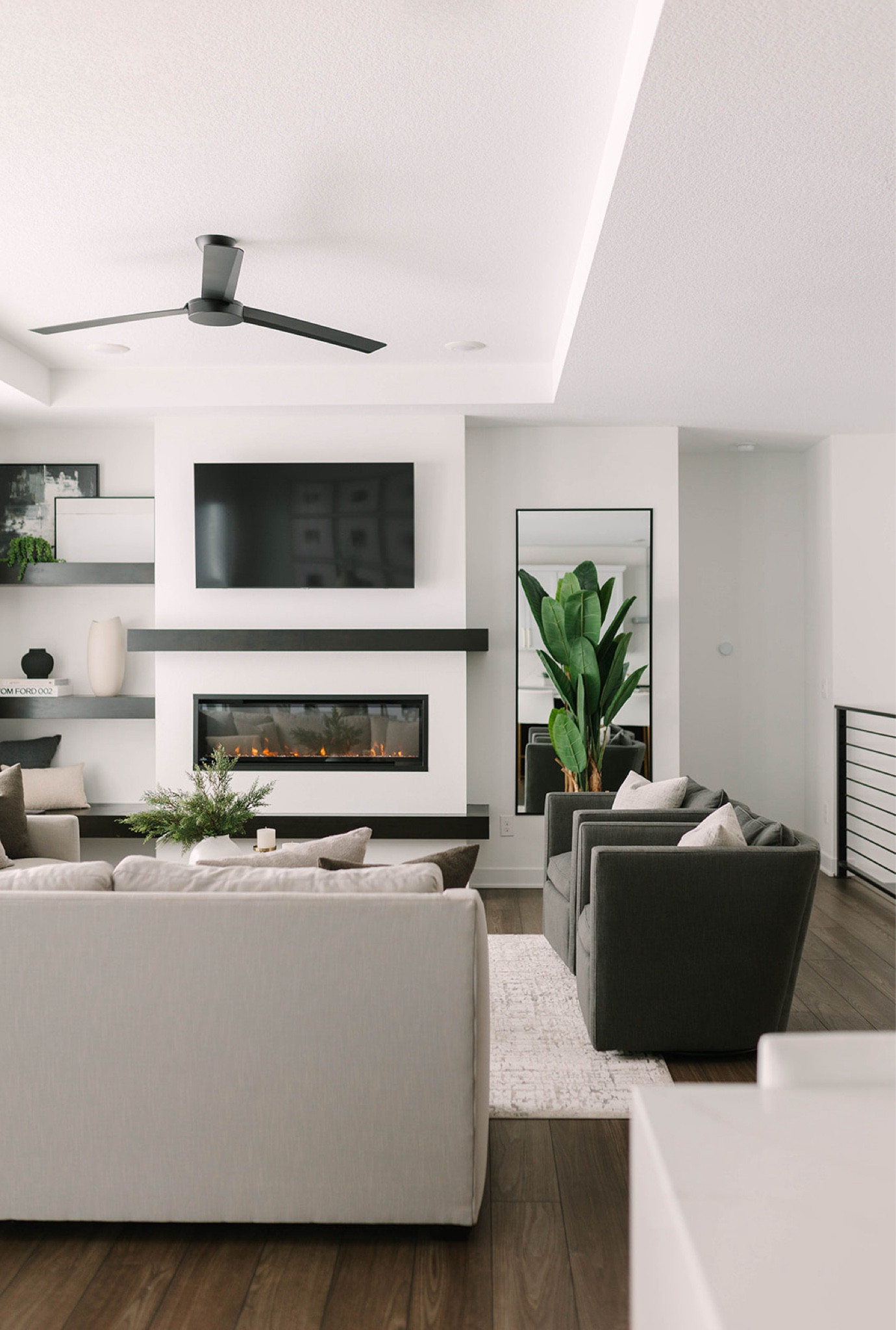 Modern Living Room Decor

MODERN DECOR // HOME DECOR // ROOM DECOR // AMAZON DECOR // LIVING ROOM // MODERN HOME // AFFORDABLE DECOR

#LTKhome #LTKfindsunder100 #LTKstyletip