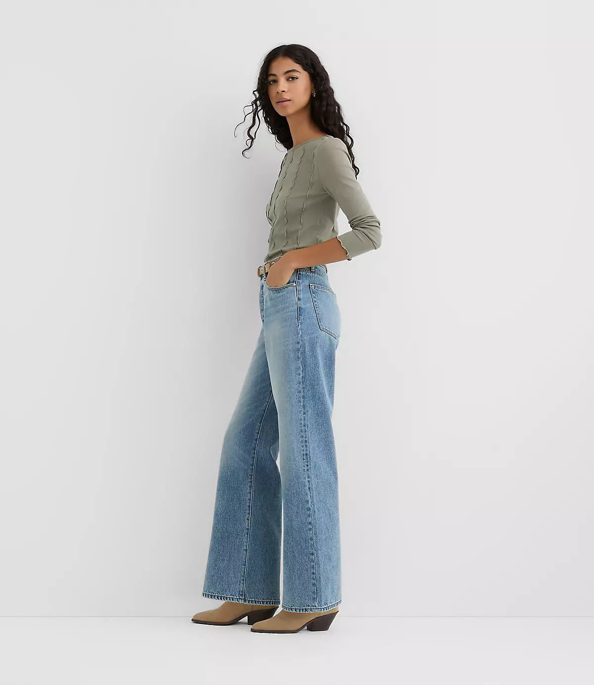 Rivete High Rise Wide Leg Jeans in Light Wash | LOFT