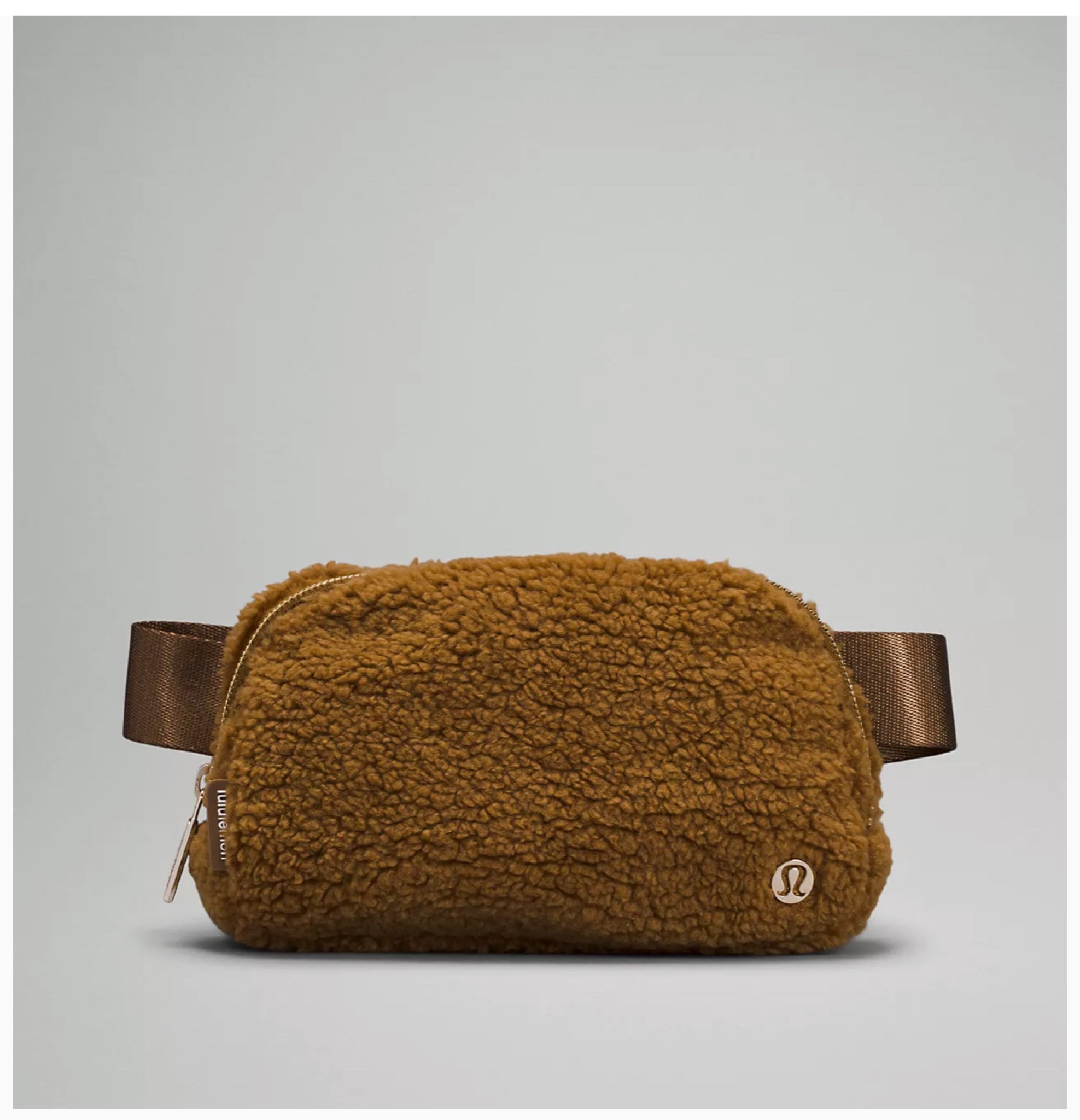 The cutest belt bag is back in stock in 3 colors!

#LTKstyletip #LTKHoliday #LTKitbag