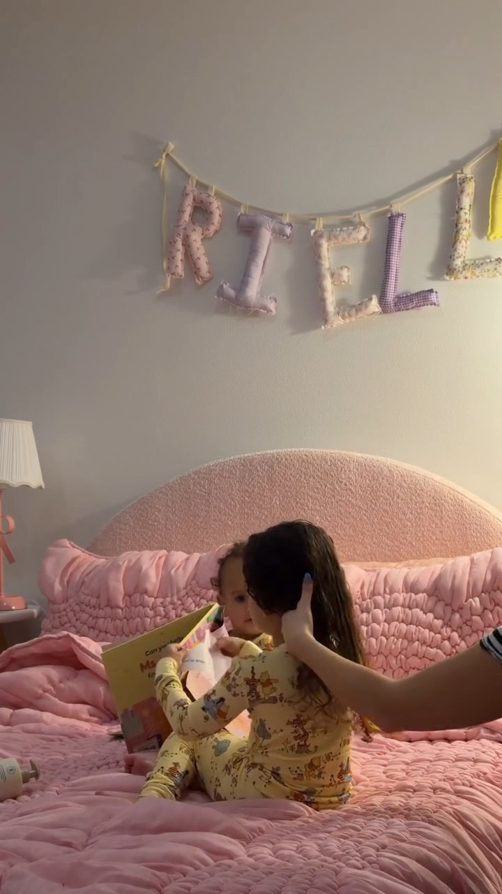 #LittleSleepiesPartner We’re @littlesleepies stans in this household ☁️ the kids have been wearing the Disney | Little Sleepies Winnie the Pooh collection on repeat since we got them! Truly the most durable, hand-me-down worthy jammies 🍯🌙!! Use code SAVANNAH15 for 15% off