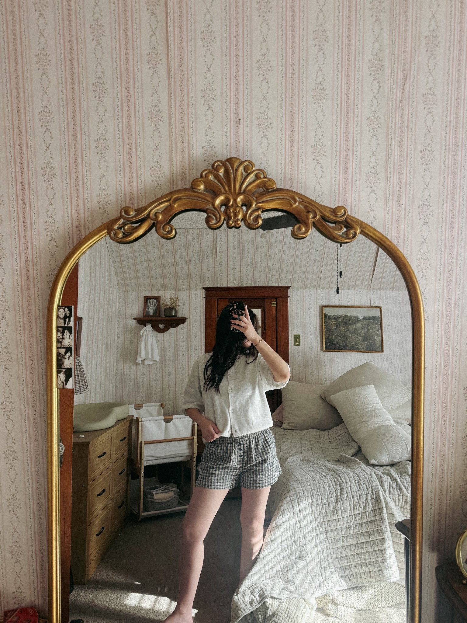 Top: L
Shorts: S