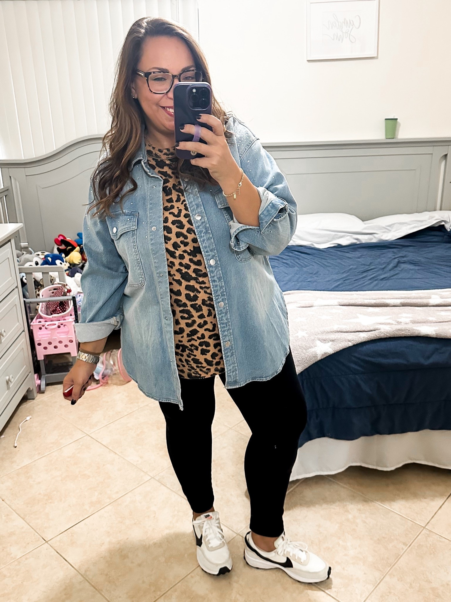 • tee & leggings - Aerie
• jacket - Target
• sneakers - Nike
• bracelet - Electric Picks

#LTKFindsUnder50 #LTKFindsUnder100 #LTKActive