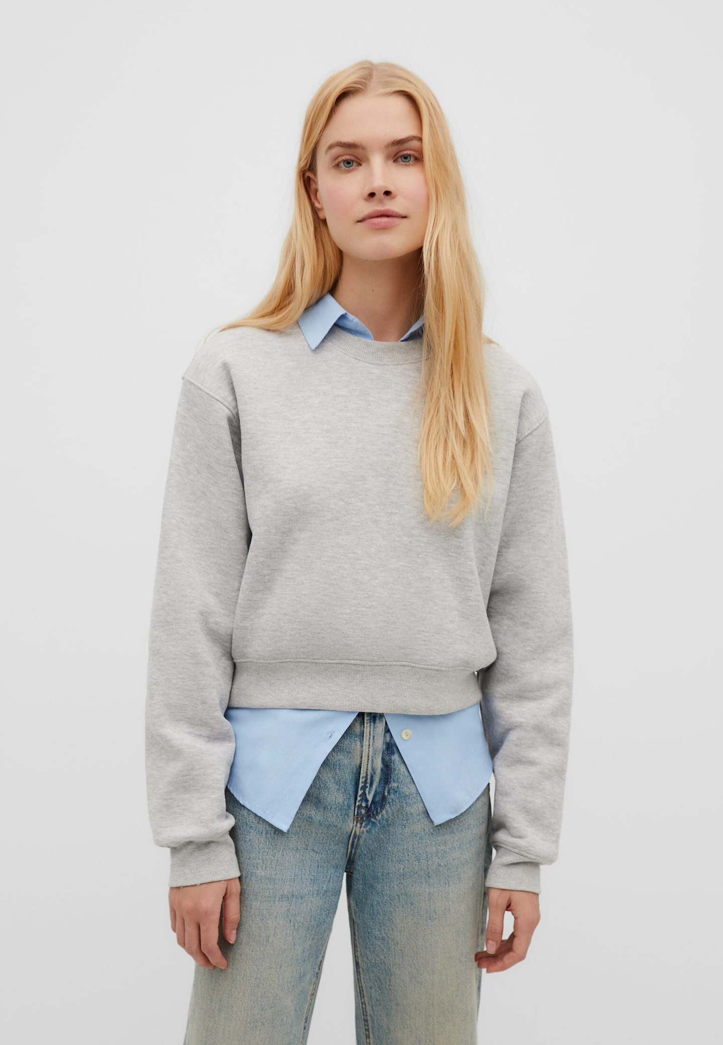 Basic cropped sweatshirt | Stradivarius (UK)