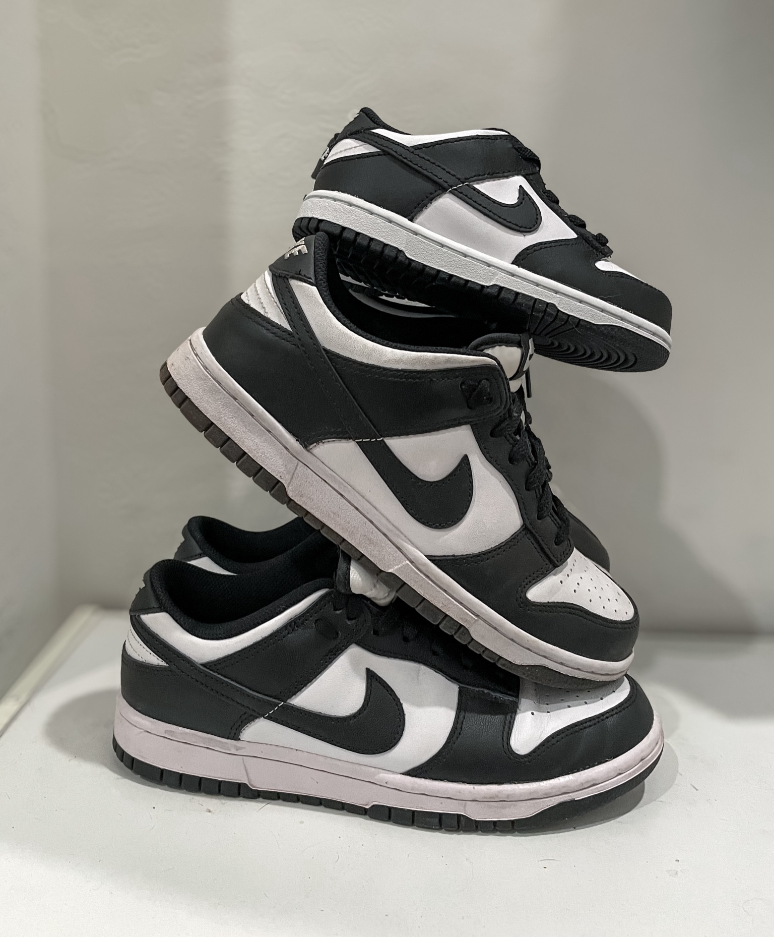 When everyone in the family wants a pair of Dunks… mama makes it happen. I love that my girlies want to be like me, even if it’s just my sneaks 😜🤍🖤

#Trends #NikeDunks #Nike #MatchyMatch #Matching #Classic #Retro #NikeDunkLow #BigKidShoes #ToddlerShoes #MamaShoes #Sneaks #Trendy #Fashion #Style #Blogger #momLife

#LTKstyletip #LTKfamily #LTKshoecrush