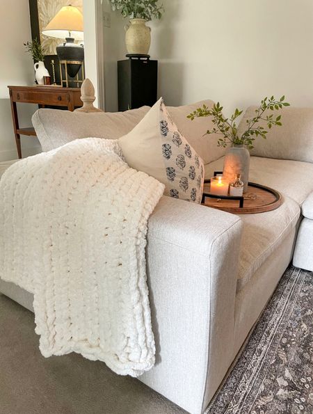 Ultra soft chenille chunky knit throw!

#throw #throwblanket #cozyhome #knitthrow #knitted #blanket #cozystyle #warmblanket

#LTKhome #LTKstyletip