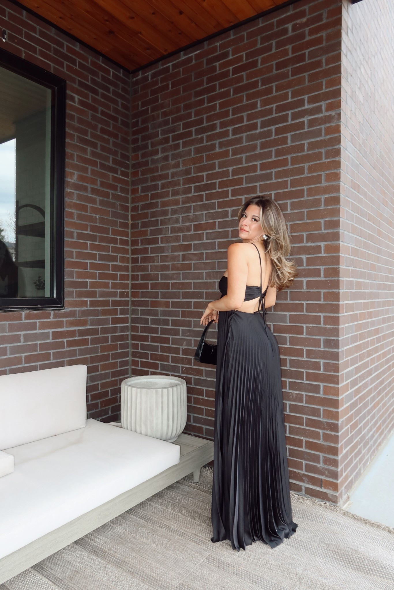 Amazon black pleated wedding guest and formal event dress

Vivrelle code: emersonhannon

Wearing my usual small/2

Wedding guest 
Formal event
Black tie
Black maxi
Pleated gown
Special occasion 


#LTKgrwm #LTKSeasonal #LTKWedding