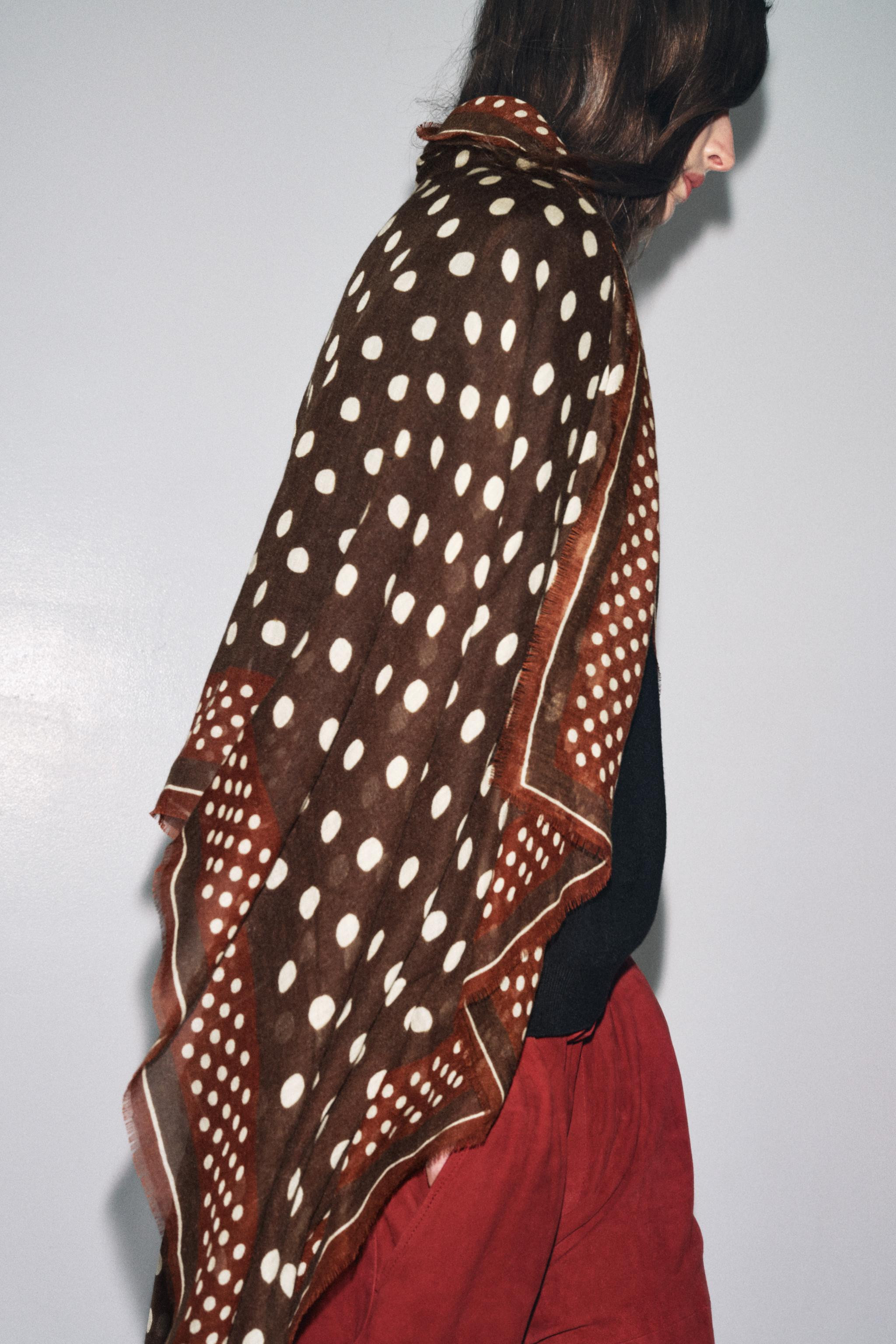 DOT PRINT SCARF | Zara US