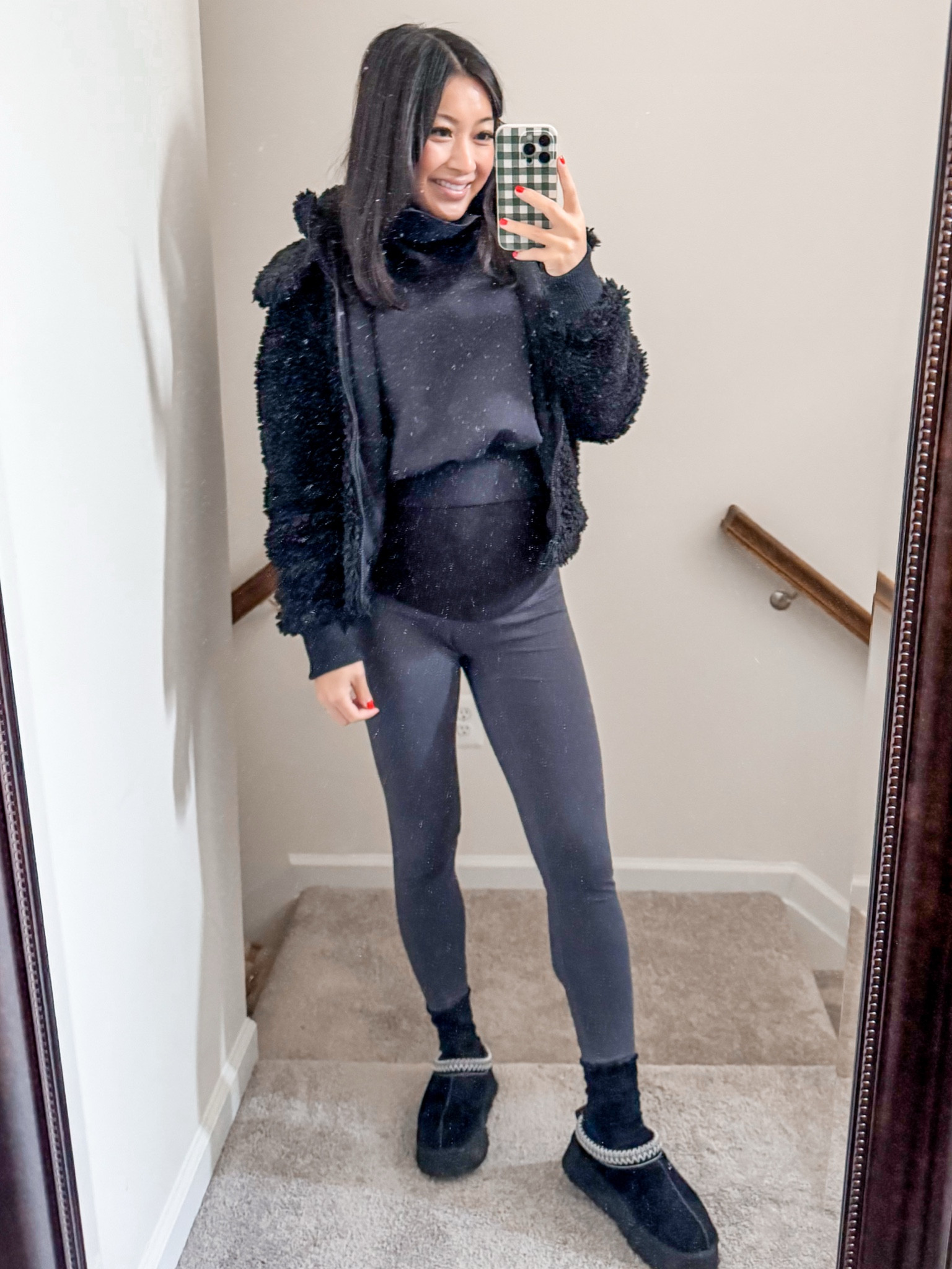 Jacket- XS
CROPPED MOCKNECK- XS
Maternity leggings - XS
TASMAN UGGS- size 5
Best socks!! Size small


 Gift guide
Christmas 
Holiday bump friendly
Travel outfit style
Pregnancy fits
Maternity wear
Winter styles


#LTKFindsUnder50 #LTKBump #LTKHoliday