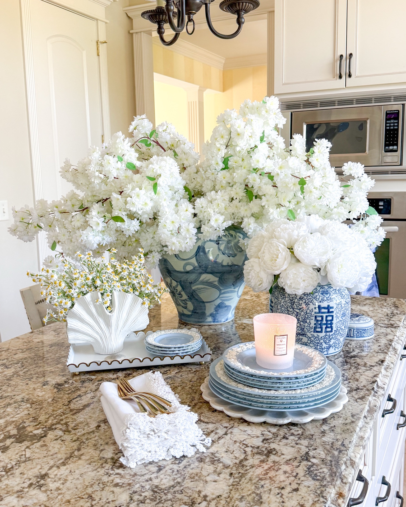 Shop my coastal blue and white kitchen 💙🩵🤍

Coastal decor, kitchen decor, white flowers, centerpiece ideas, summer entertaining, ginger jars, Wedgwood, blue and white home, Amazon finds, wayfair finds