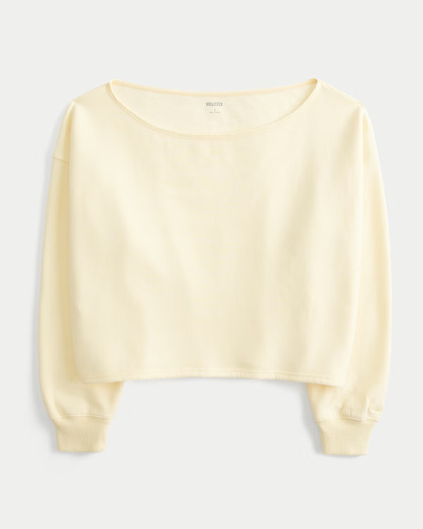 Easy Off-the-Shoulder Sweatshirt | Hollister (US)