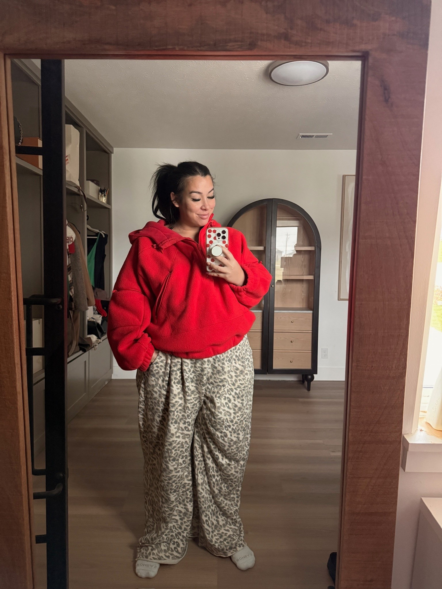 Midsize comfy casual outfit!
-
-
-
Midsize fashion, comfy casual, loungewear, trendy fashion, ootd

#LTKMidsize #LTKHoliday