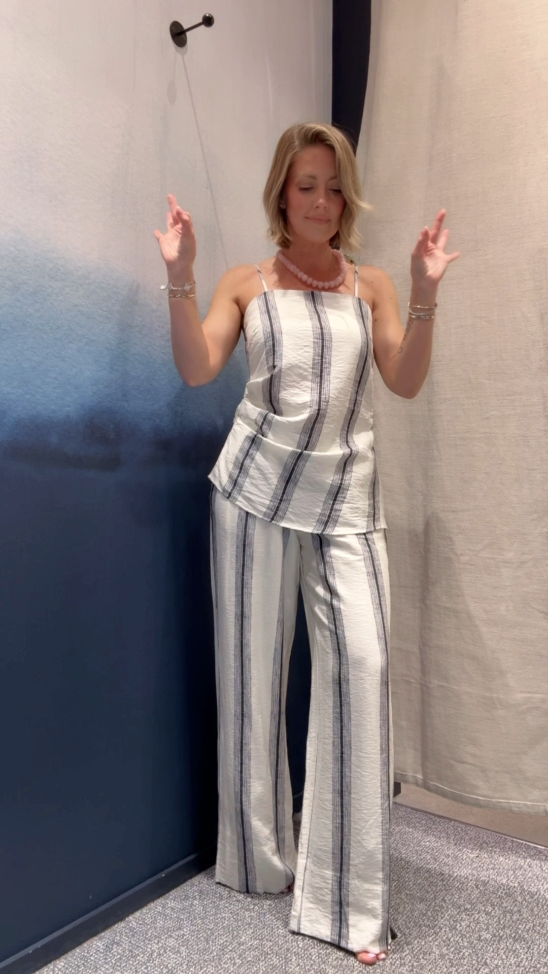 Size XS in the top and pants - an actual DREAM set 👏🏼 Lightweight and so comfortable!

#LTKootd #LTKPetite #LTKTravel