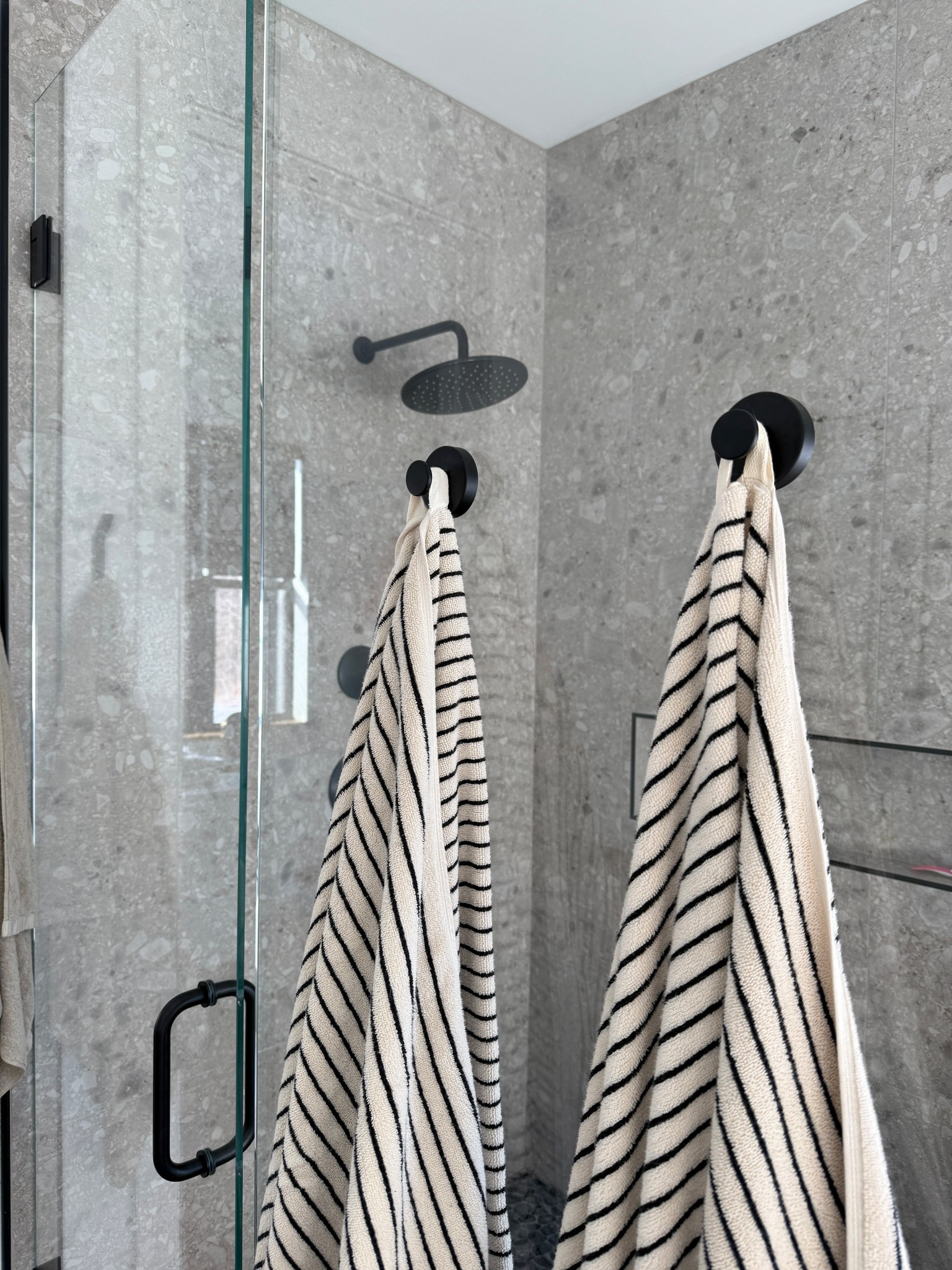 Favorite suction towel hooks- so strong!! 

#LTKHome