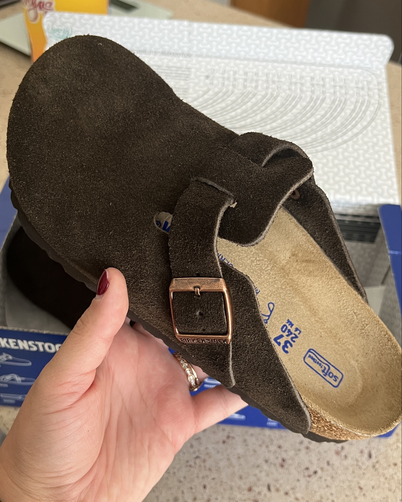 These Birkenstock Boston clogs in the color “mocha” are the perfect shade of brown. 

Swipe to see them paired with jeans and socks! 

#LTKSeasonal #LTKShoeCrush